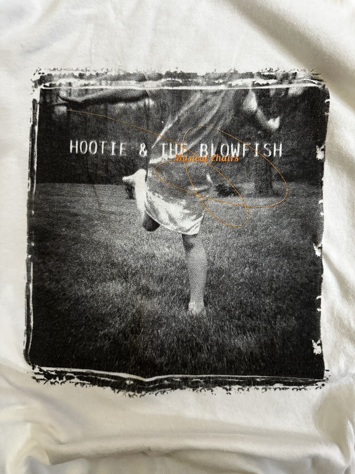 Band Tees VTG 90s Hootie and the Blowfish Musical Chairs Giant Tag Tee Size US XL / EU 56 / 4 - 2 Thumbnail