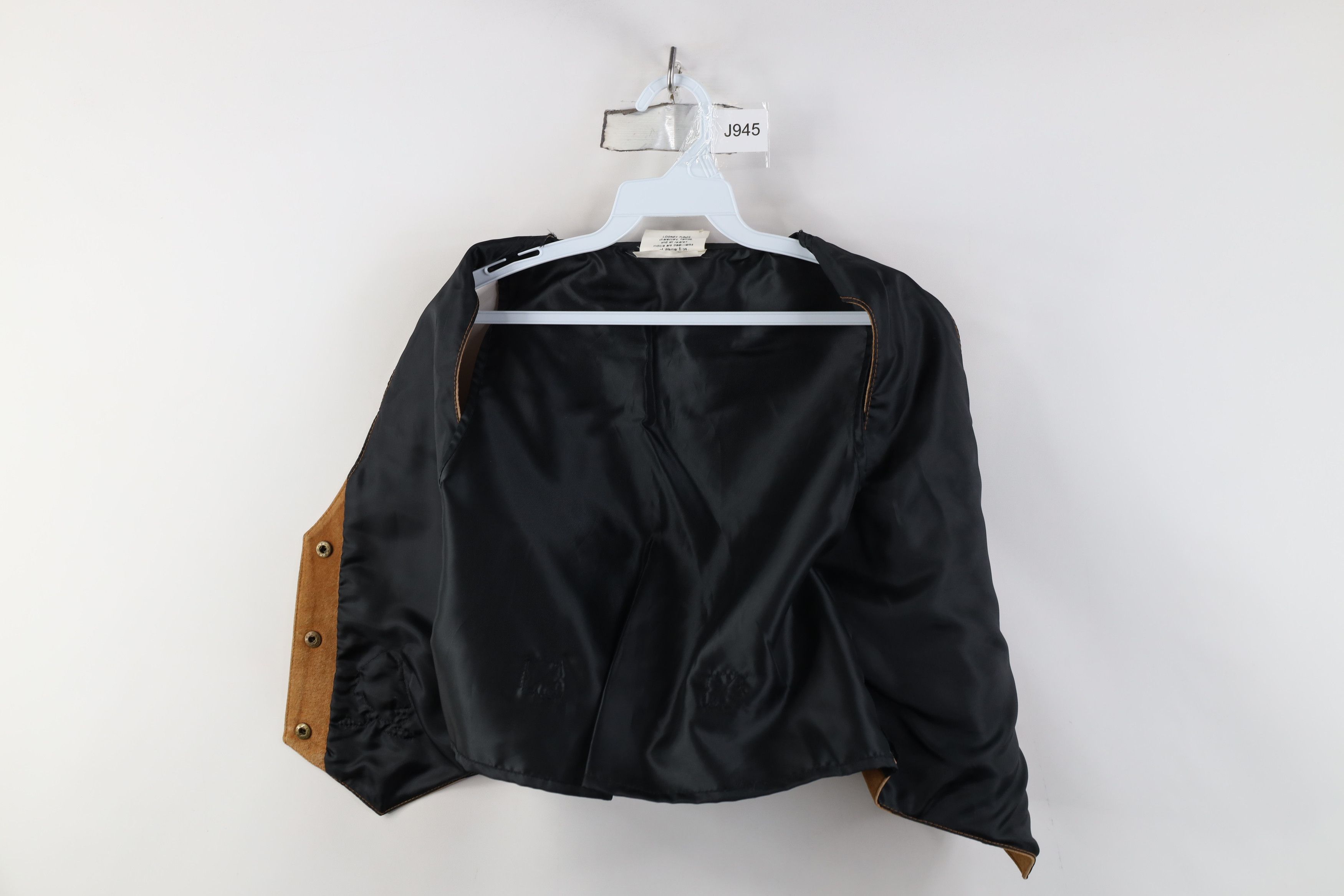 Vintage Vintage 90s Looney Tunes Tazmanian Devil Suede Leather Vest Size M / US 6-8 / IT 42-44 - 9 Thumbnail