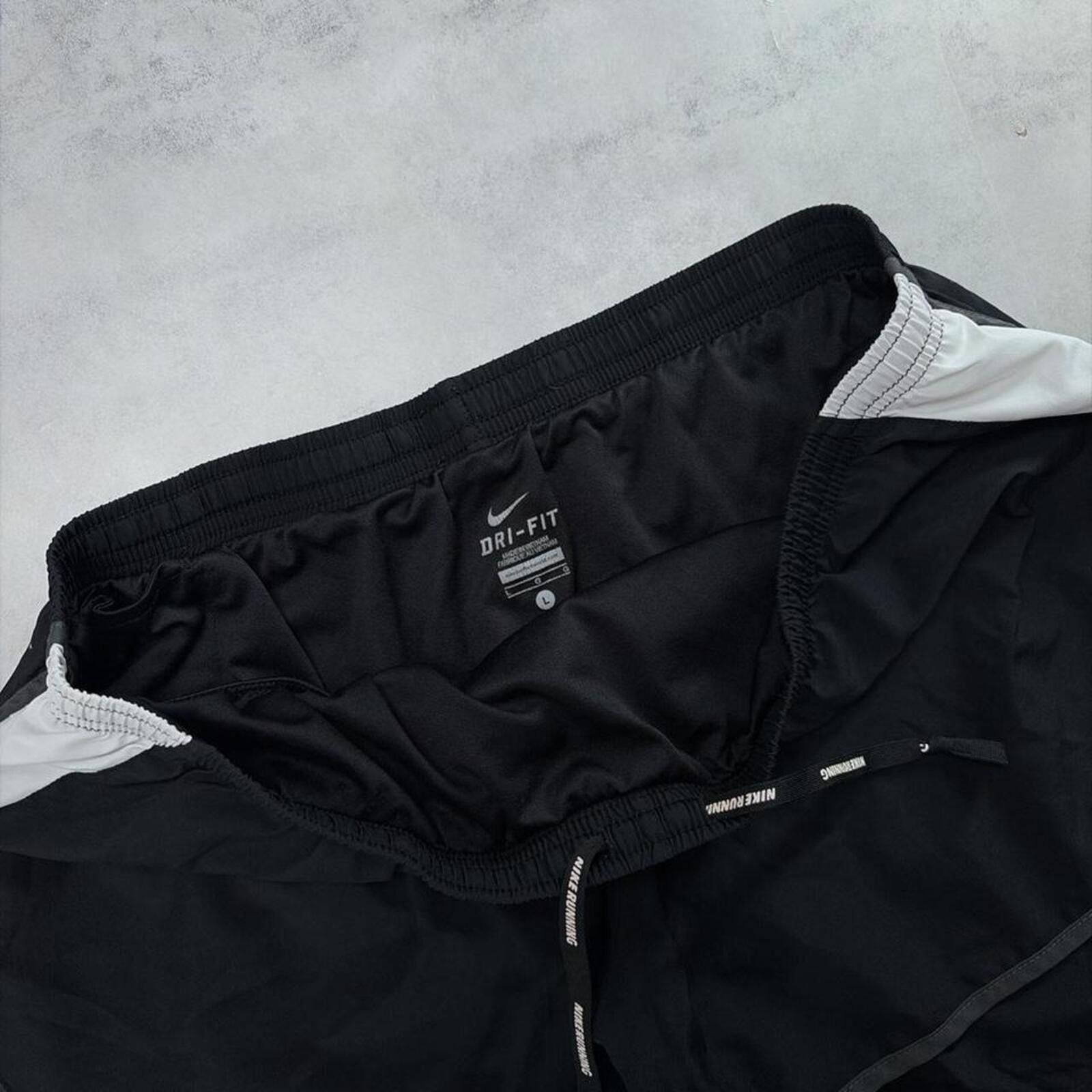 Nike Y2K Black Nike Swoosh Dri Fit Running Mini Shorts Size 36" / US 14 / IT 50 - 4 Thumbnail