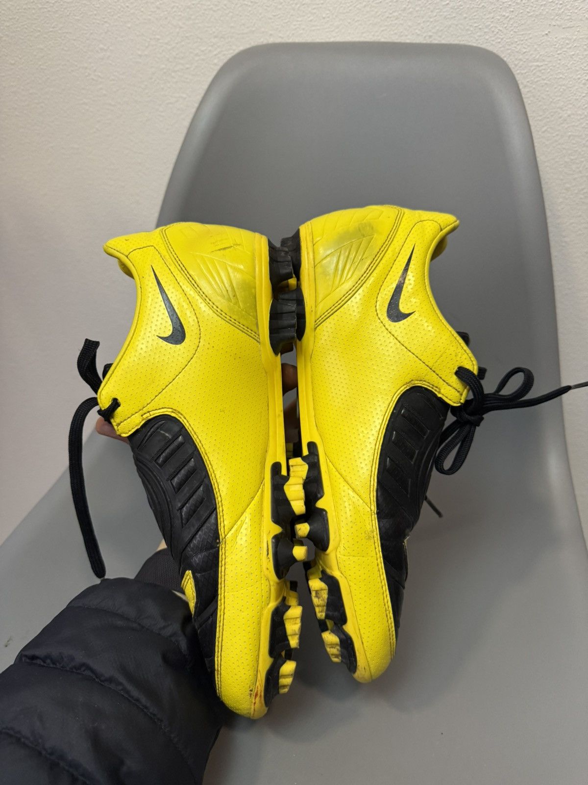 Nike NIKE TOTAL9O SHOOT II EXTRA FG SOCCER BOOTS CLEATS 2008 MENS Size US 10 / EU 43 - 6 Thumbnail