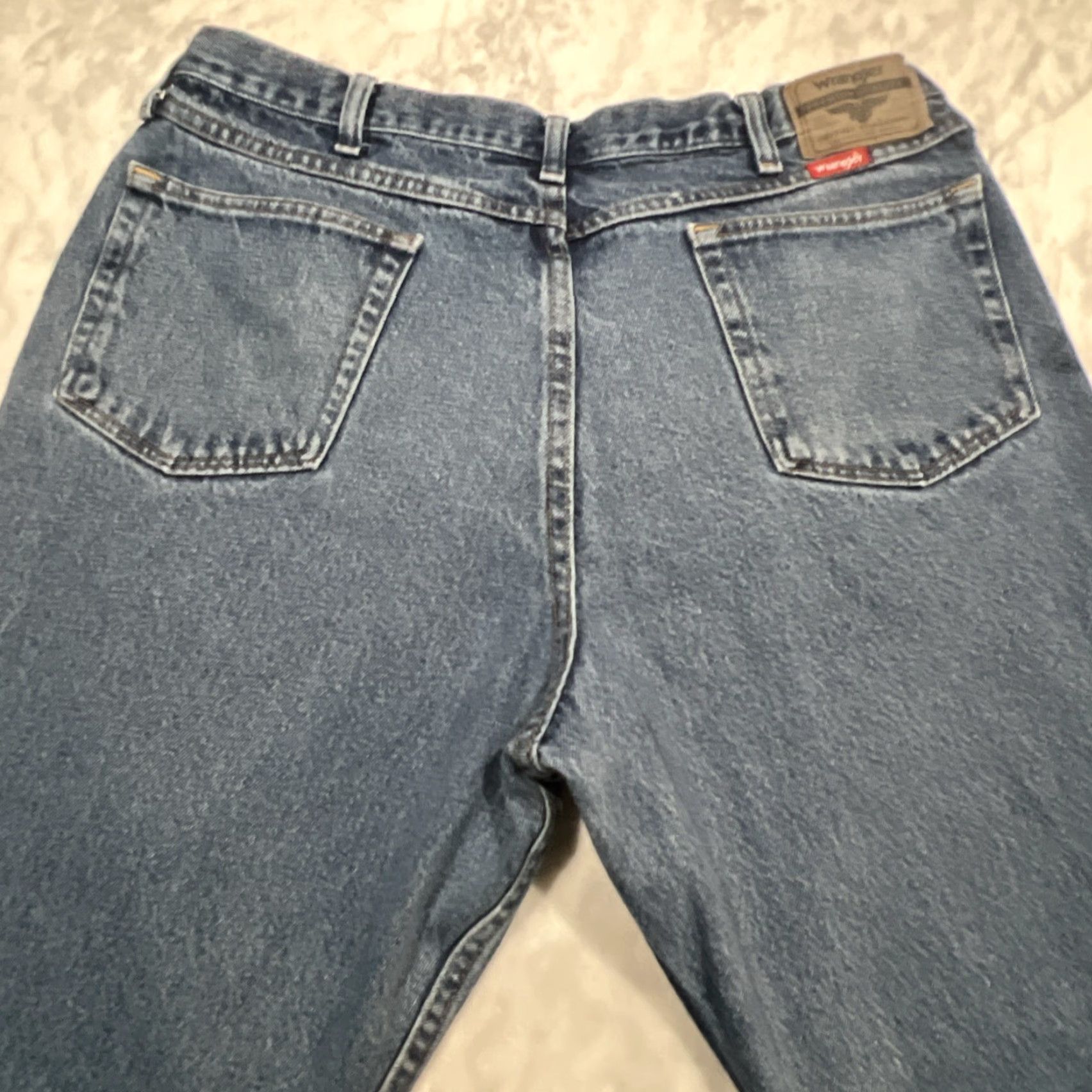 Wrangler VINTAGE Wrangler Jeans Men 38x30 9760WDR Relaxed Fit Cowboy Cut Denim Faded Thrashed Cowboy Men Jeans 38x30 Blue Distressed Pockets 5-Pocket Wrangler Size US 38 / EU 54 - 7 Thumbnail