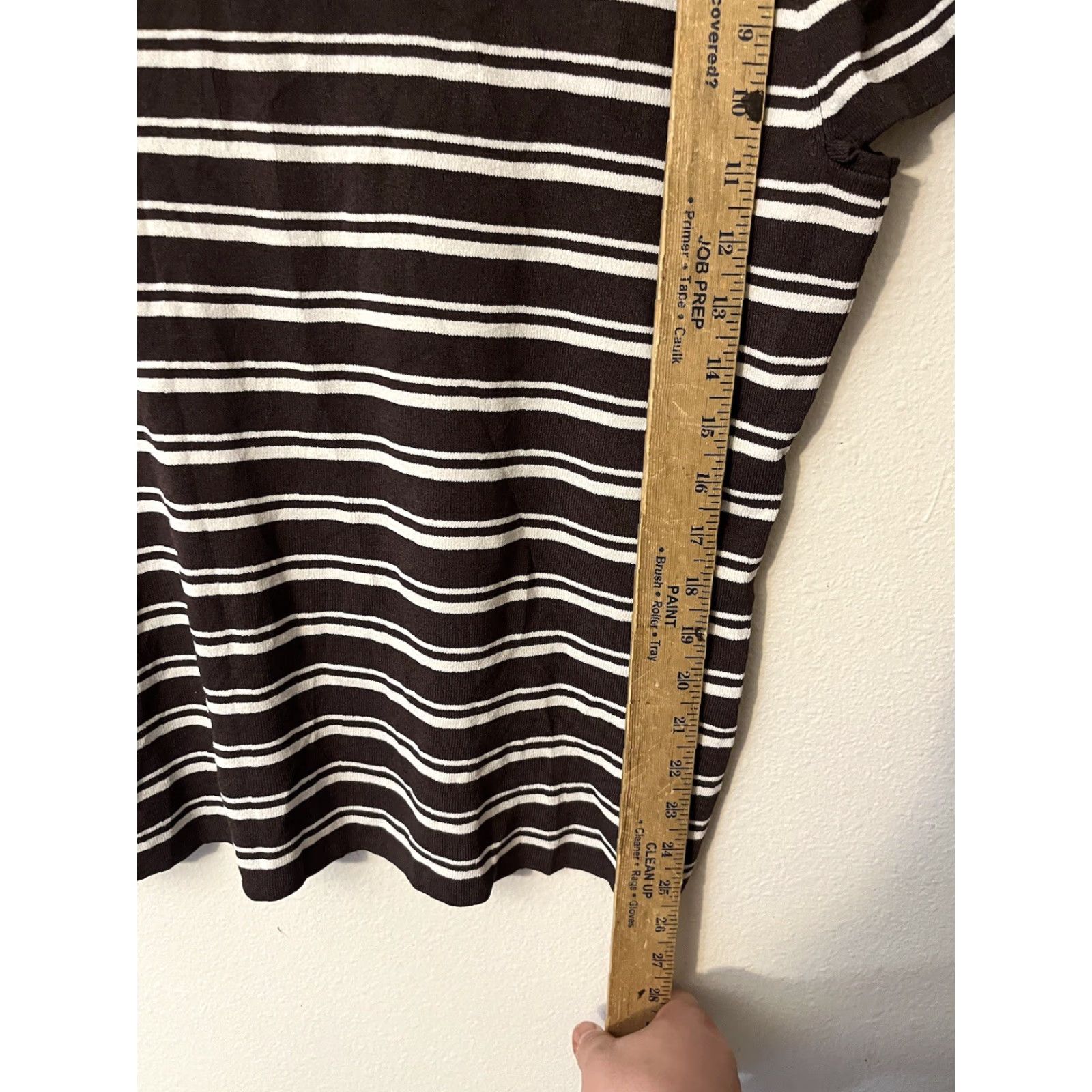 Geoffrey Beene VINTAGE Geoffrey Beene Sport Women's XL Blouse Top Shirt Henley Brown Striped Sleeveless Camisole Women's XL Brown Striped Henley Shirt Size XL / US 12-14 / IT 48-50 - 5 Thumbnail