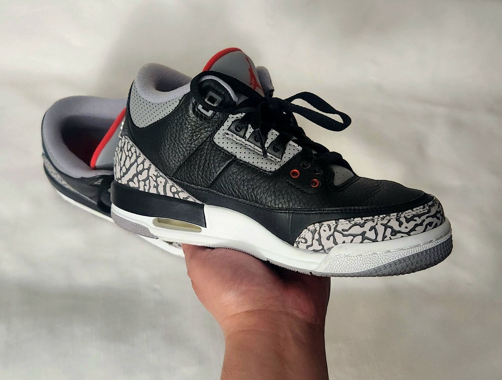 Jordan Brand × Nike Nike Air Jordan Retro 3 OG BC3 854261-001 SZ 6Y Women's 7.5 Size US 7.5 / IT 37.5 - 3 Thumbnail