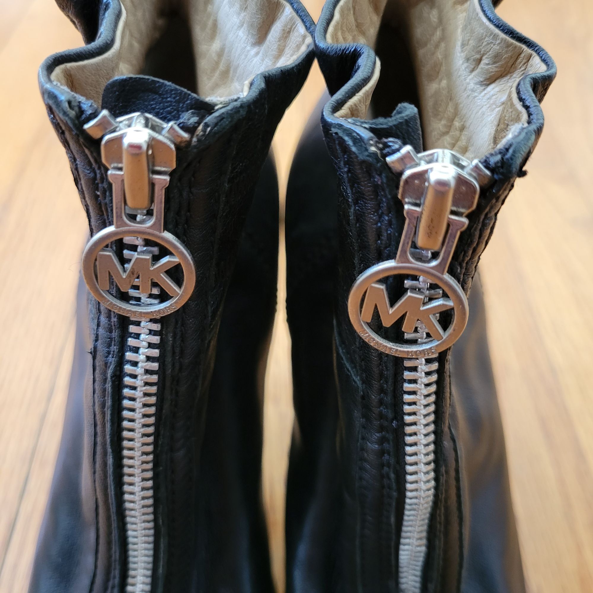 Michael Kors Michael Kors 7M Black Leather Ankle Boots Full Zip Stiletto Size US 7 / IT 37 - 14 Thumbnail