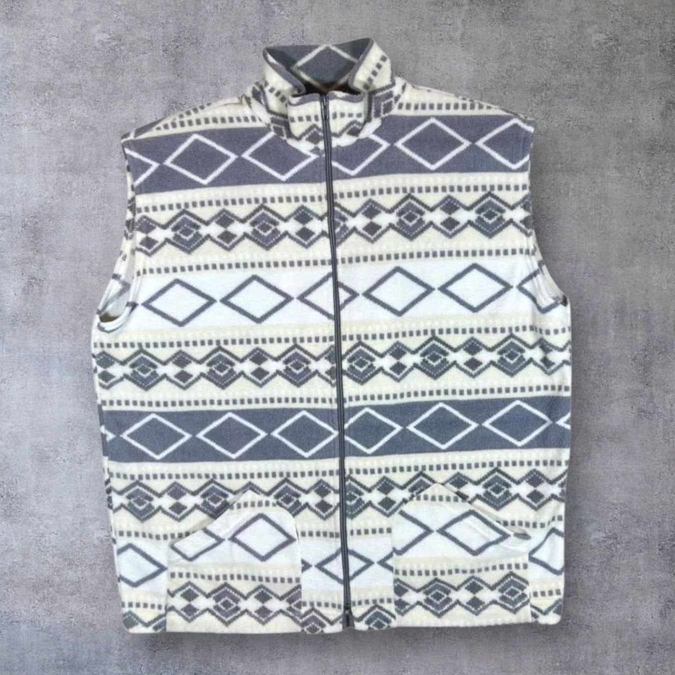 Vintage VINTAGE Crazy Abstract Patterned Zip Fleece Gilet Men L Light general wear Grey/Cream/White Pocketed 24" Pit to Pit 30" Length Mens Size US L / EU 52-54 / 3 - 2 Thumbnail