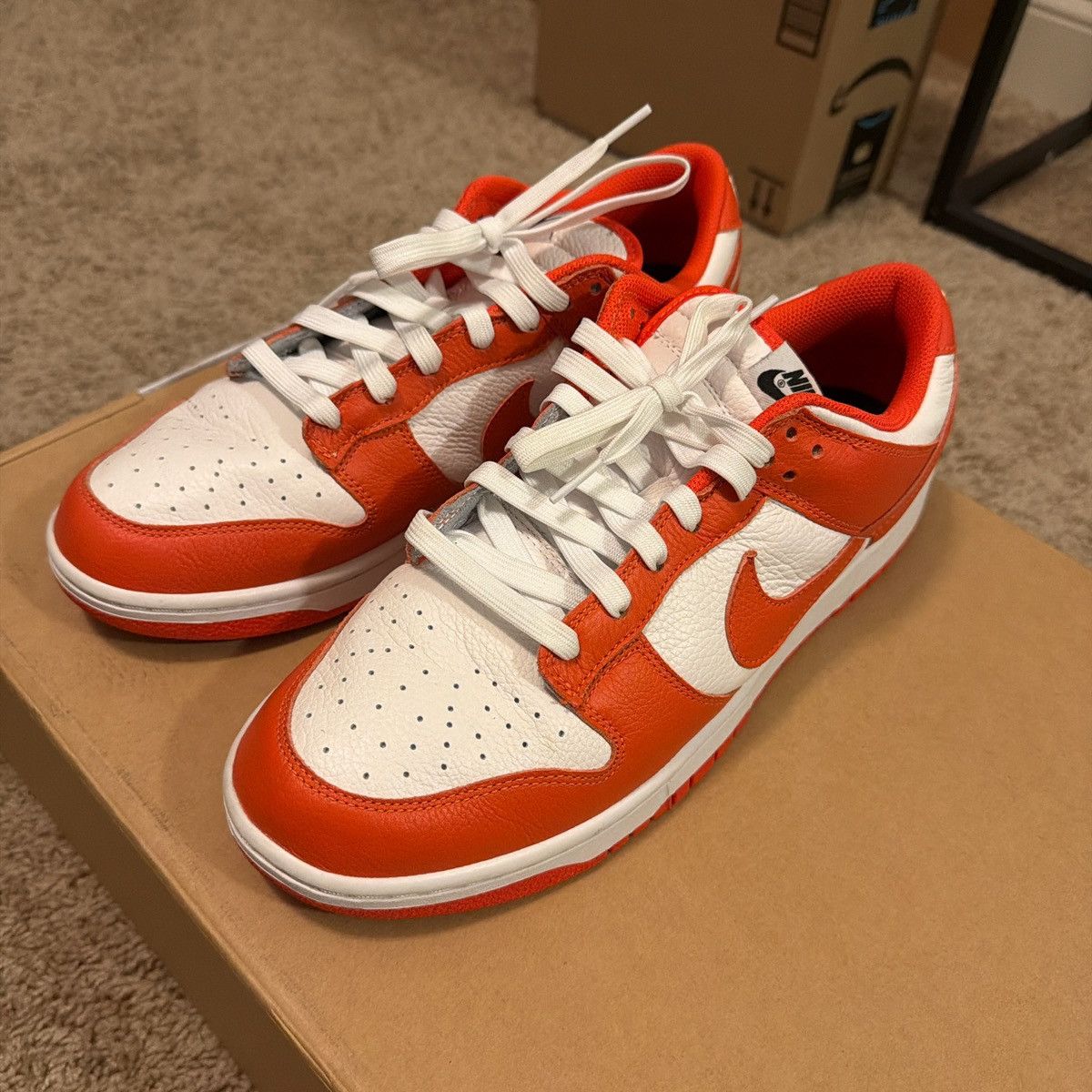 Nike Nike Dunk low Orange Size US 12 / EU 45 - 1 Thumbnail
