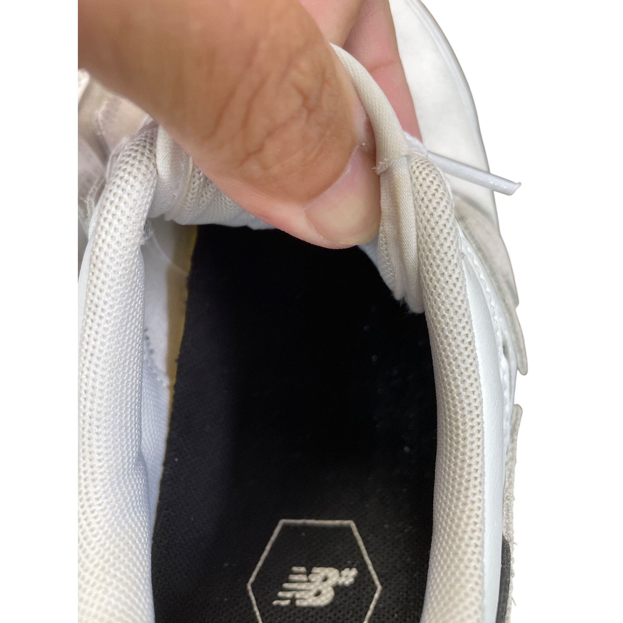 New Balance New Balance Mens NM306CEL White Black retro Sneakers Size 8D Size US 8 / EU 41 - 8 Thumbnail