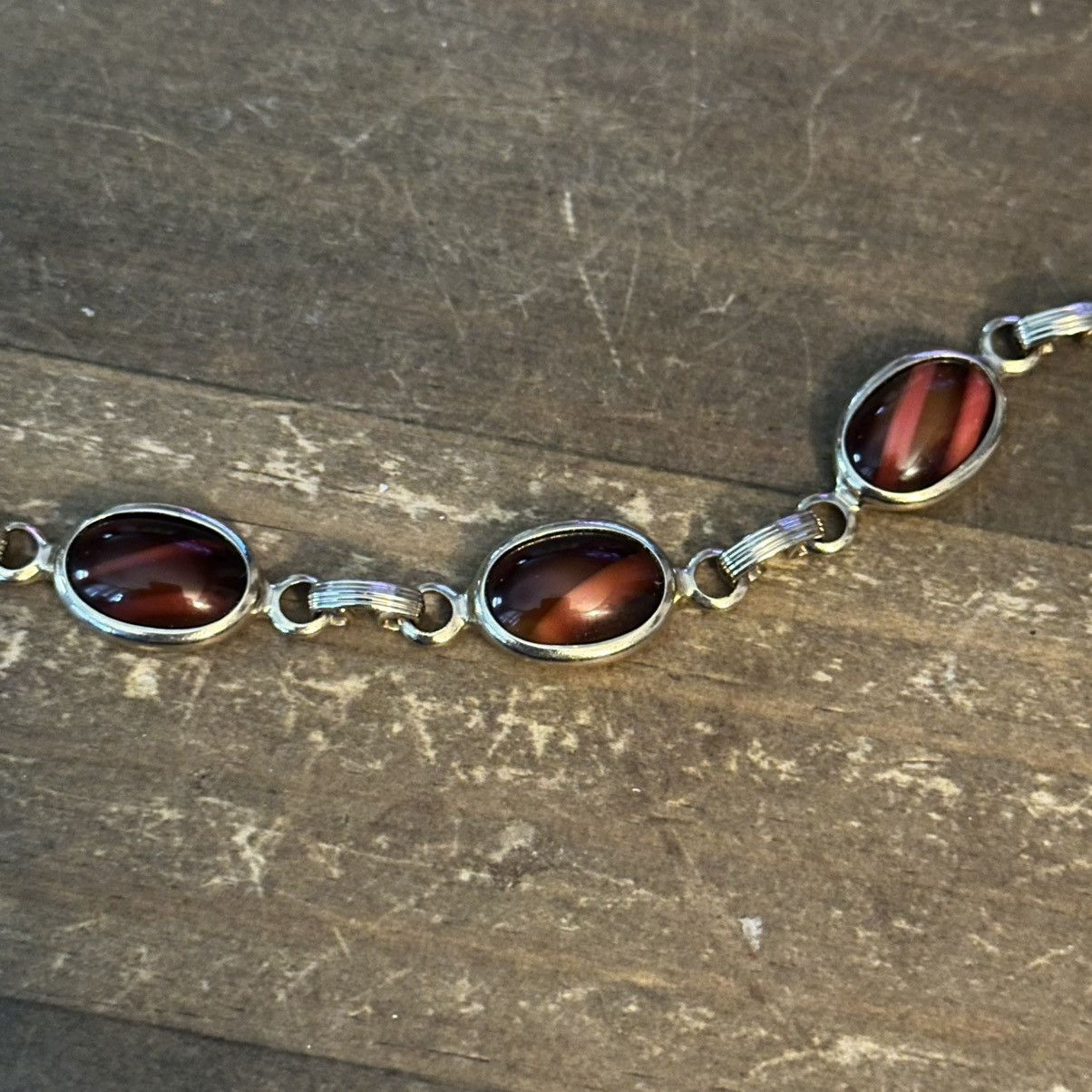 Other × Vintage Vintage Sarah Coventry gold tone Wood Nymph bracelet Size ONE SIZE - 4 Thumbnail