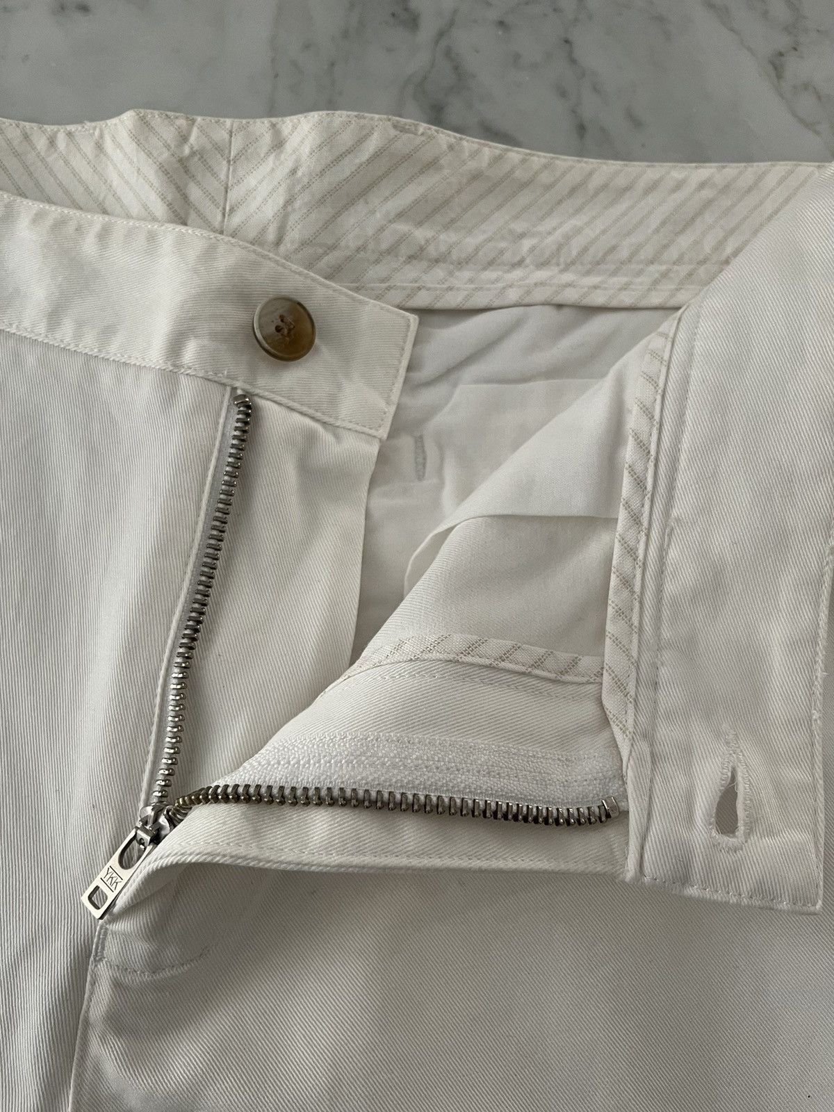 Lacoste MEN’S LACOSTE WHITE COTTON PANTS Size US 44 / EU 60 - 4 Thumbnail