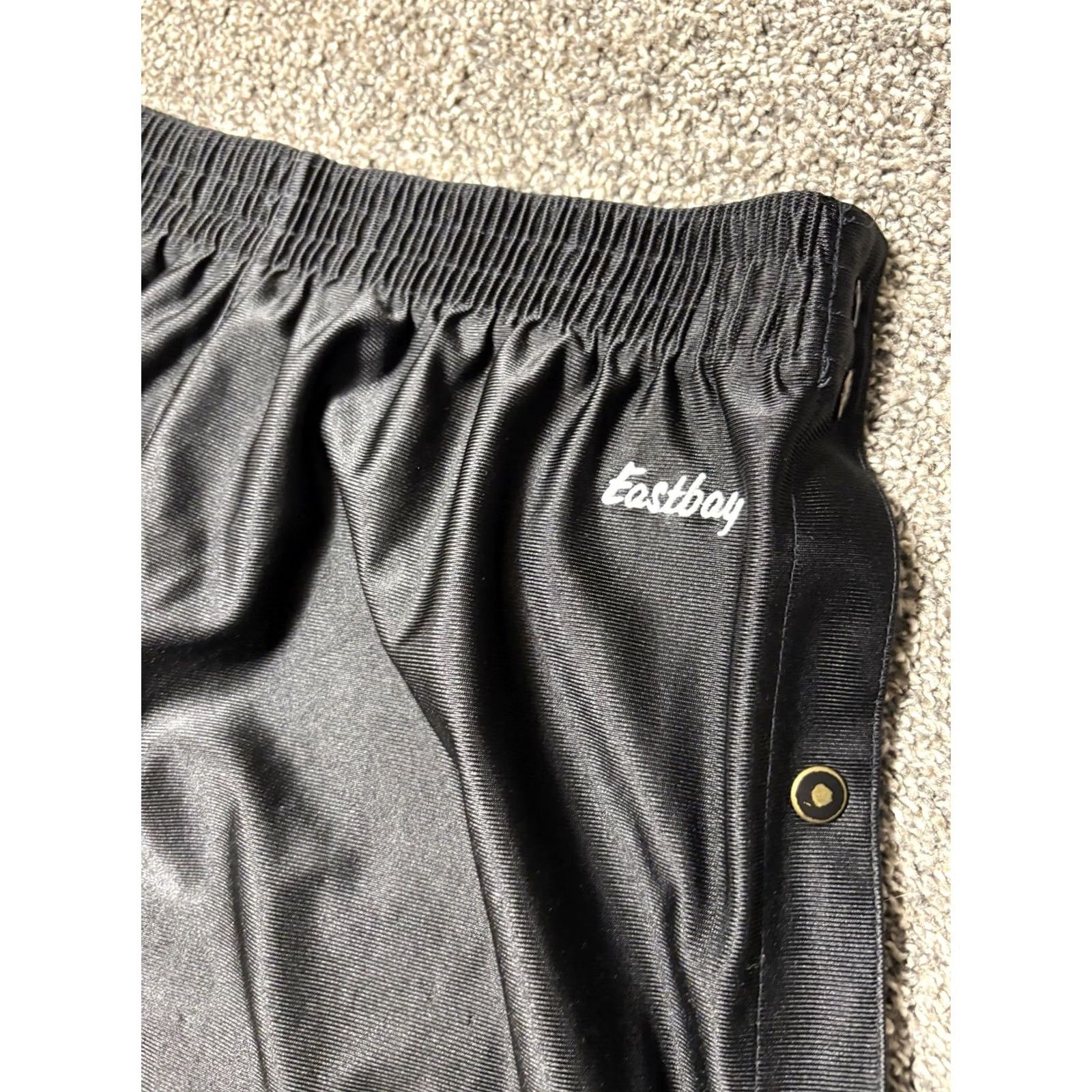 Vintage VINTAGE Eastbay Break Away Pants Mens XL Track Pants Joggers Satin Black 90s Hip Hop Basketball Size US 36 / EU 52 - 4 Thumbnail