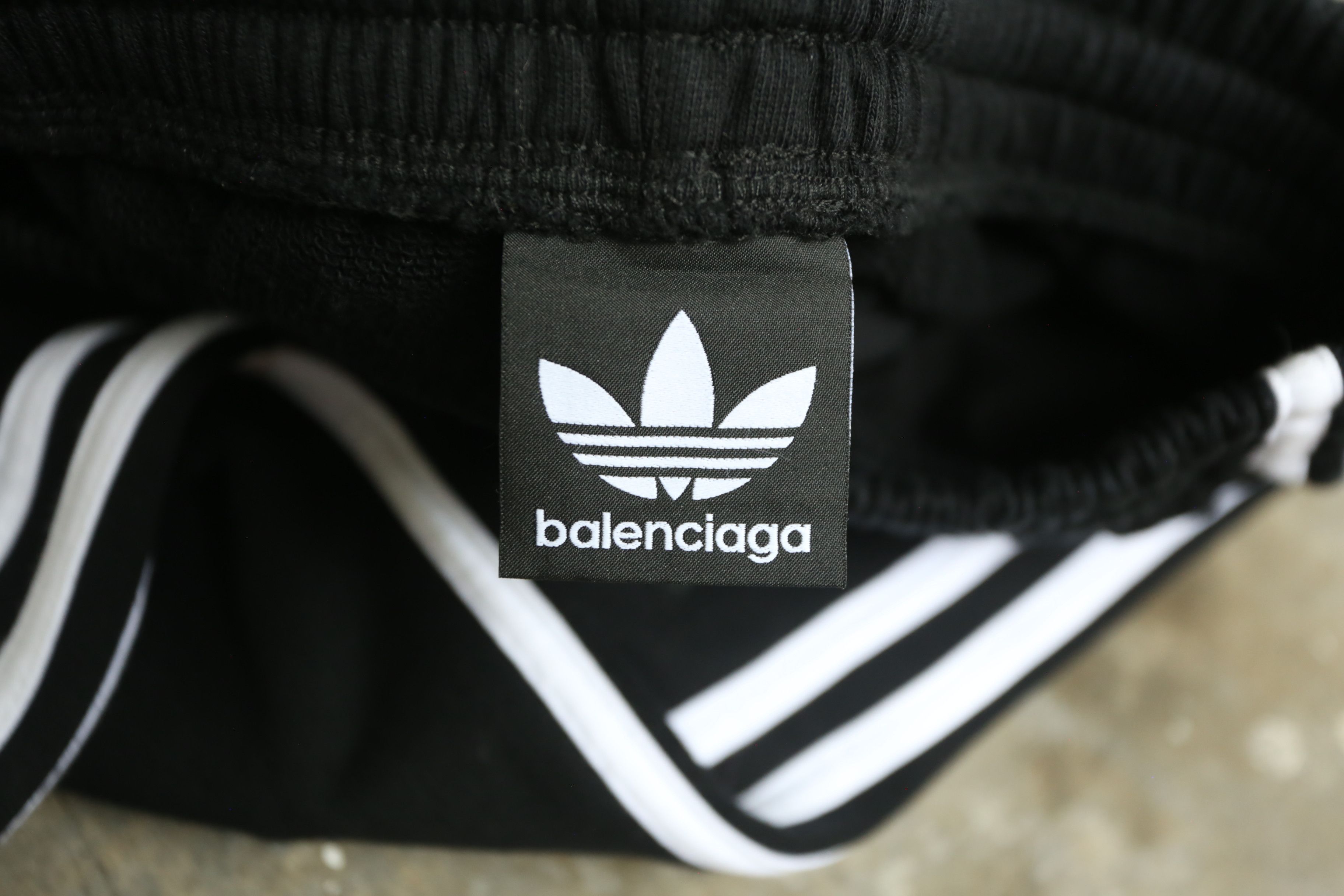 Adidas × Balenciaga Balenciaga - Adidas - Resort 2023 - Baggy Sweatpants Size US 30 / EU 46 - 6 Thumbnail