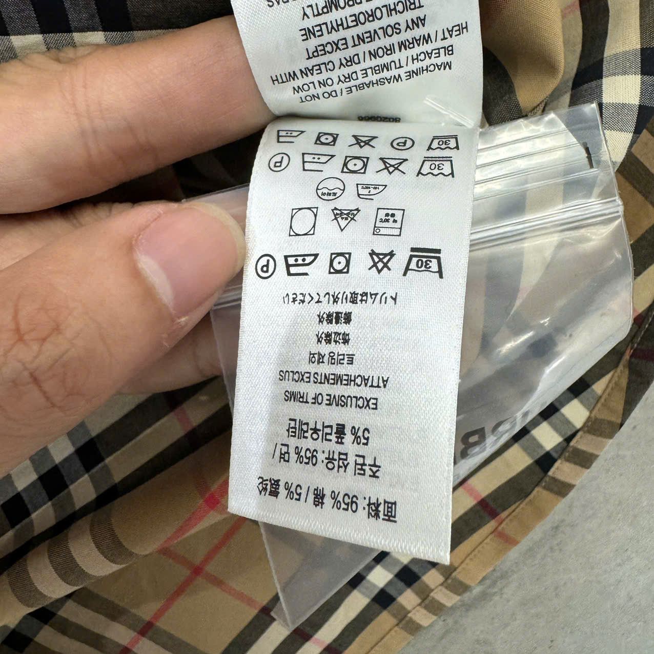 Burberry BURBERRY Vintage Long Shirt Size US S / EU 44-46 / 1 - 3 Thumbnail