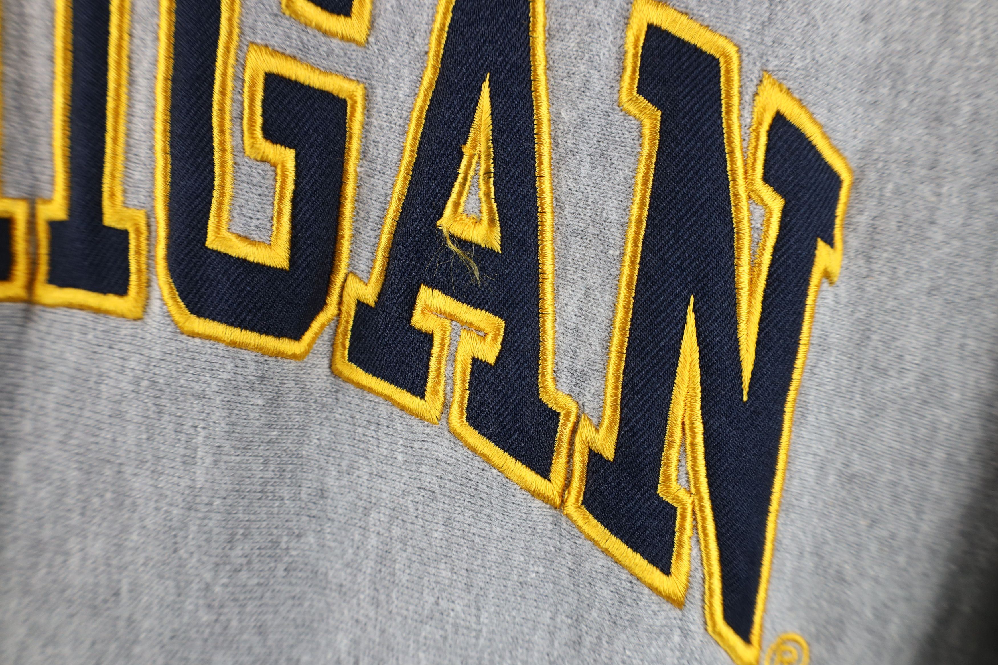 Vintage Vintage 90s University of Michigan Hoodie Heather Gray Size US M / EU 48-50 / 2 - 5 Thumbnail