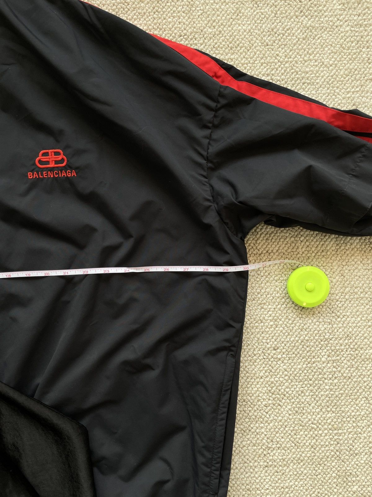 Balenciaga NWT Authentic BALENCIAGA oversized men’s zip up track jacket Size US XS / EU 42 / 0 - 5 Thumbnail