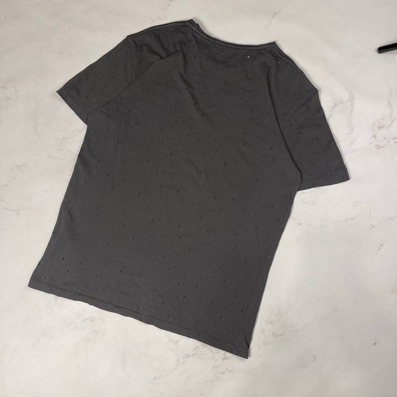 Allsaints distressed allsaints tshirt hole size L\ Size US L / EU 52-54 / 3 - 8 Thumbnail