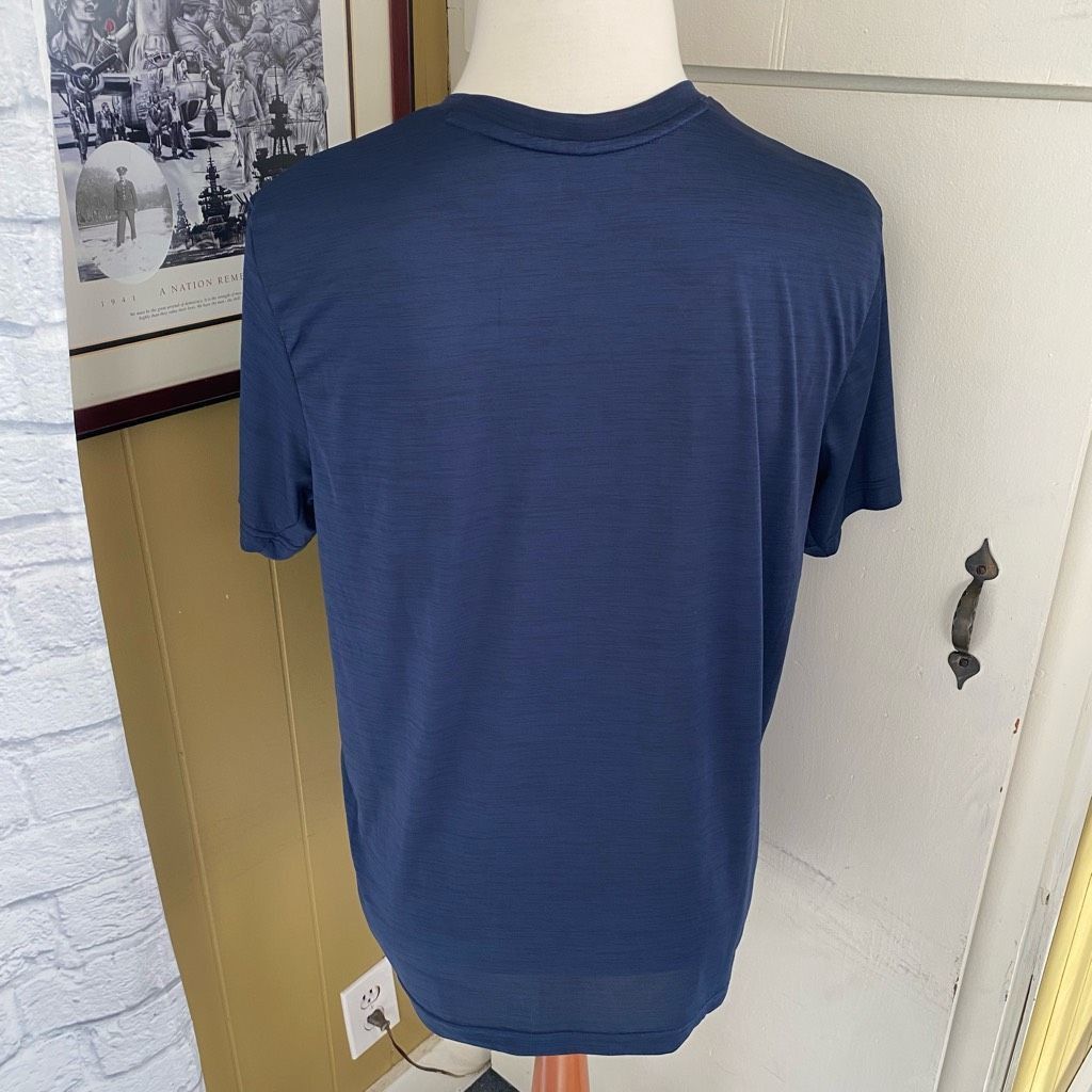 Tek Gear Tek gear dry Tek men XL short sleeve Crewneck activewear wor Size US XL / EU 56 / 4 - 6 Thumbnail