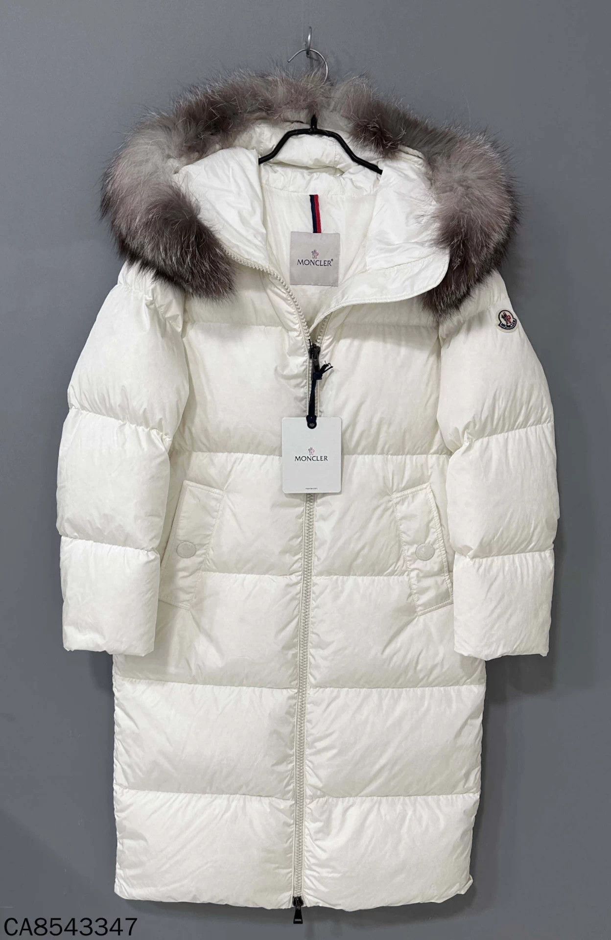 Moncler Moncler Blue Fox Fur Collar White Down Coat New Size S / US 4 / IT 40 - 1 Thumbnail