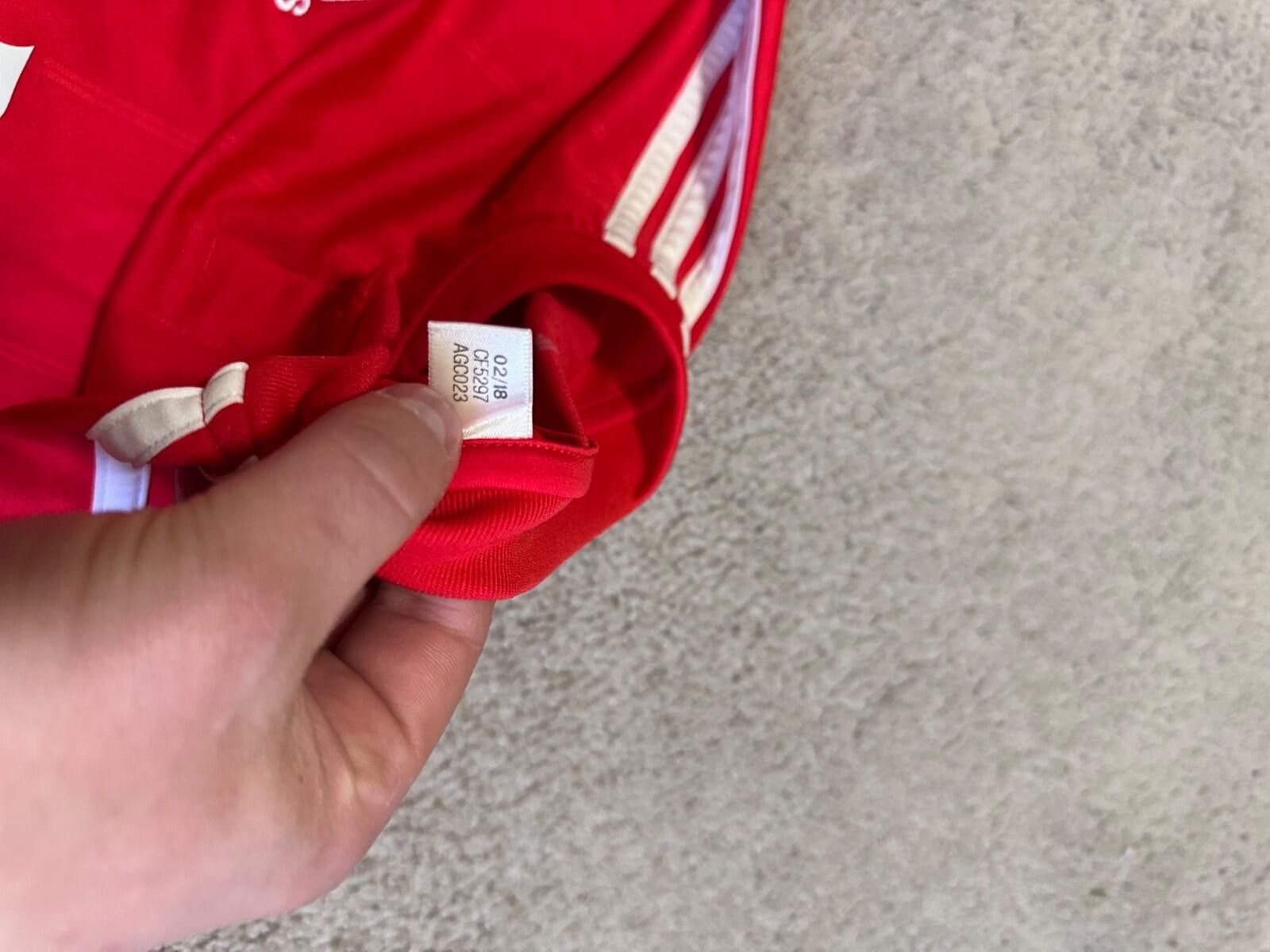 Adidas BENFICA 2018 2019 HOME SHIRT FOOTBALL Soccer Adidas Sz M Size US M / EU 48-50 / 2 - 5 Thumbnail