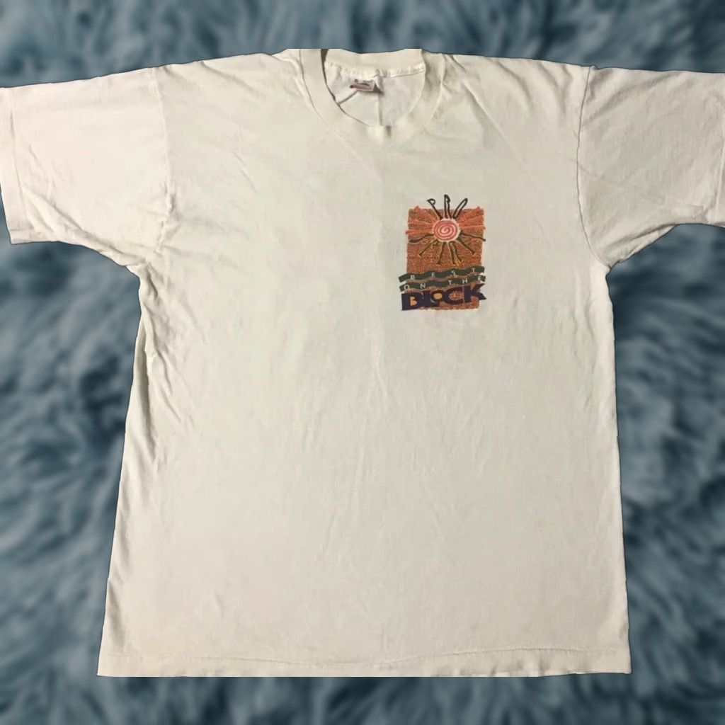Vintage VINTAGE 90s Best On The Block Volleyball Faded Shirt XL White Men Short Sleeve T-Shirt Grunge Abstract School Track & Field USA Size US XL / EU 56 / 4 - 1 Thumbnail