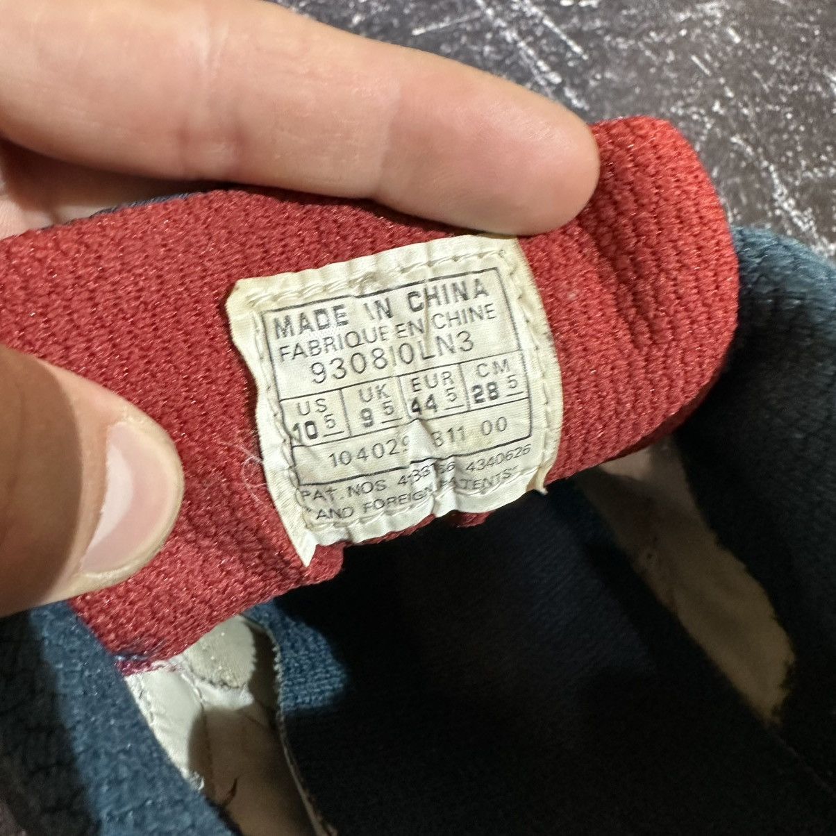 Nike × Vintage Vintage NIKE ICARUS 00 Men’s Sneakers Size 44.5 EU 10.5 US Size US 10.5 / EU 43-44 - 11 Thumbnail