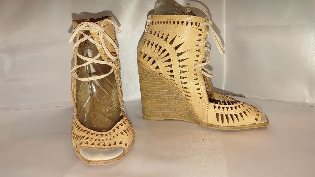 Jeffrey Campbell Jeffrey Campbell Rodillo Lace Ups Size 7.5 Size US 7.5 / IT 37.5 - 7 Thumbnail