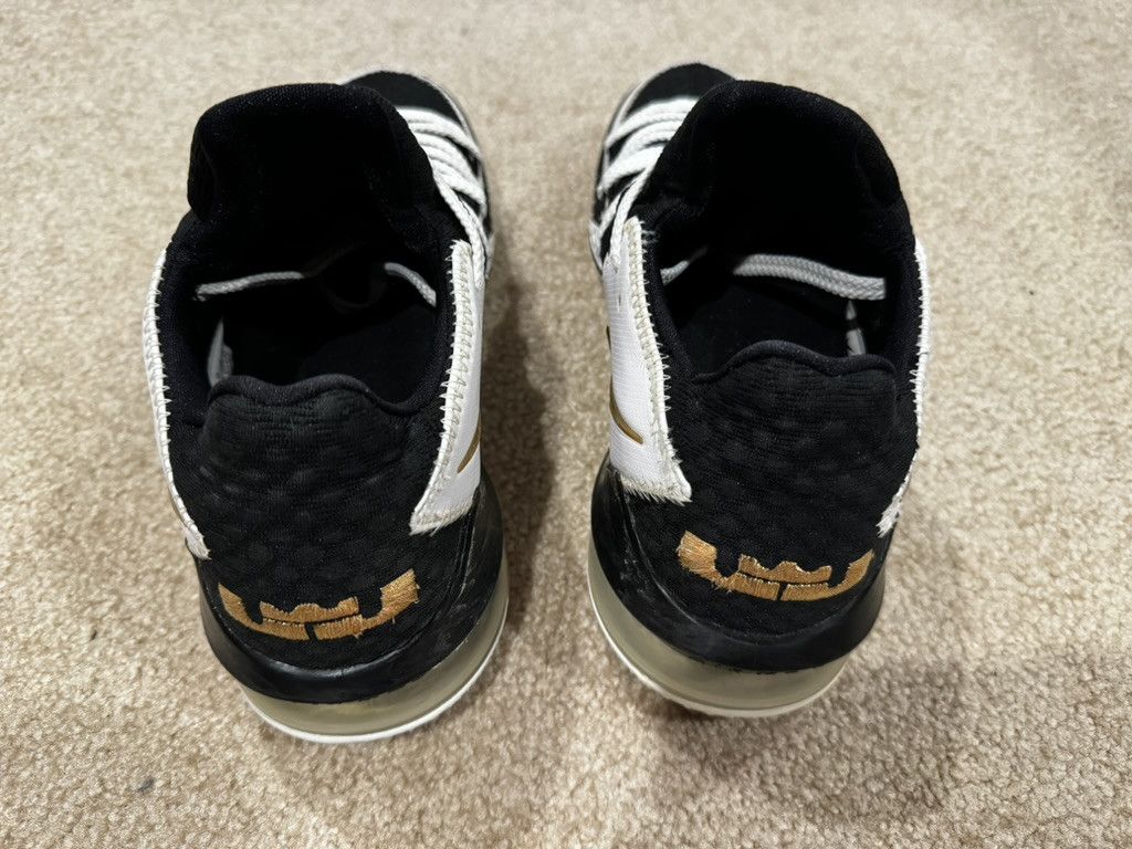 Nike 2020 Lebron 17 Low White / Metallic Gold / Black Size US 9.5 / EU 42-43 - 5 Thumbnail