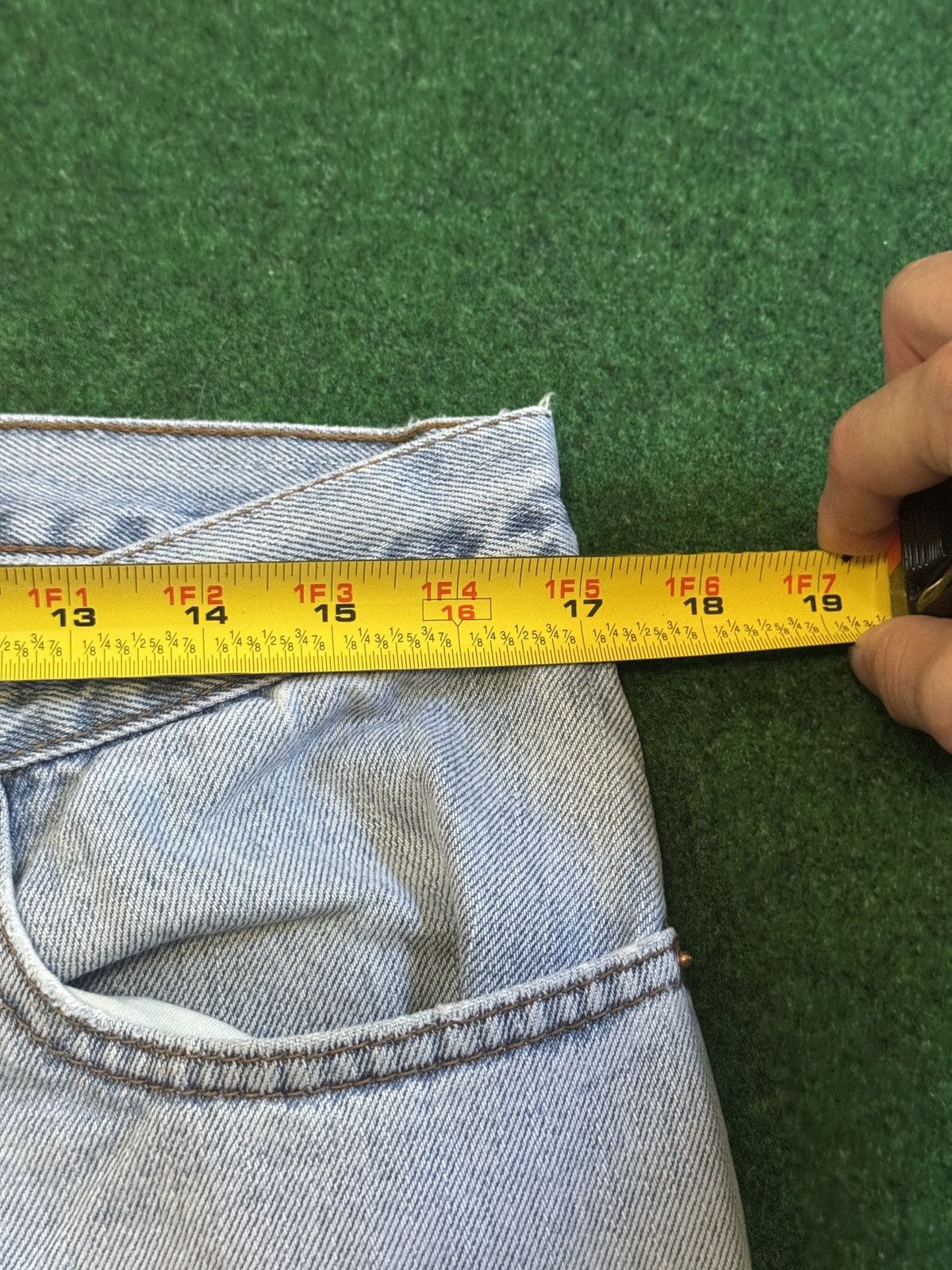 Levi's Vintage Clothing Y2K Levi’s 560 Loose Baggy Grunge Distressed Skater Jeans Size US 34 / EU 50 - 5 Thumbnail