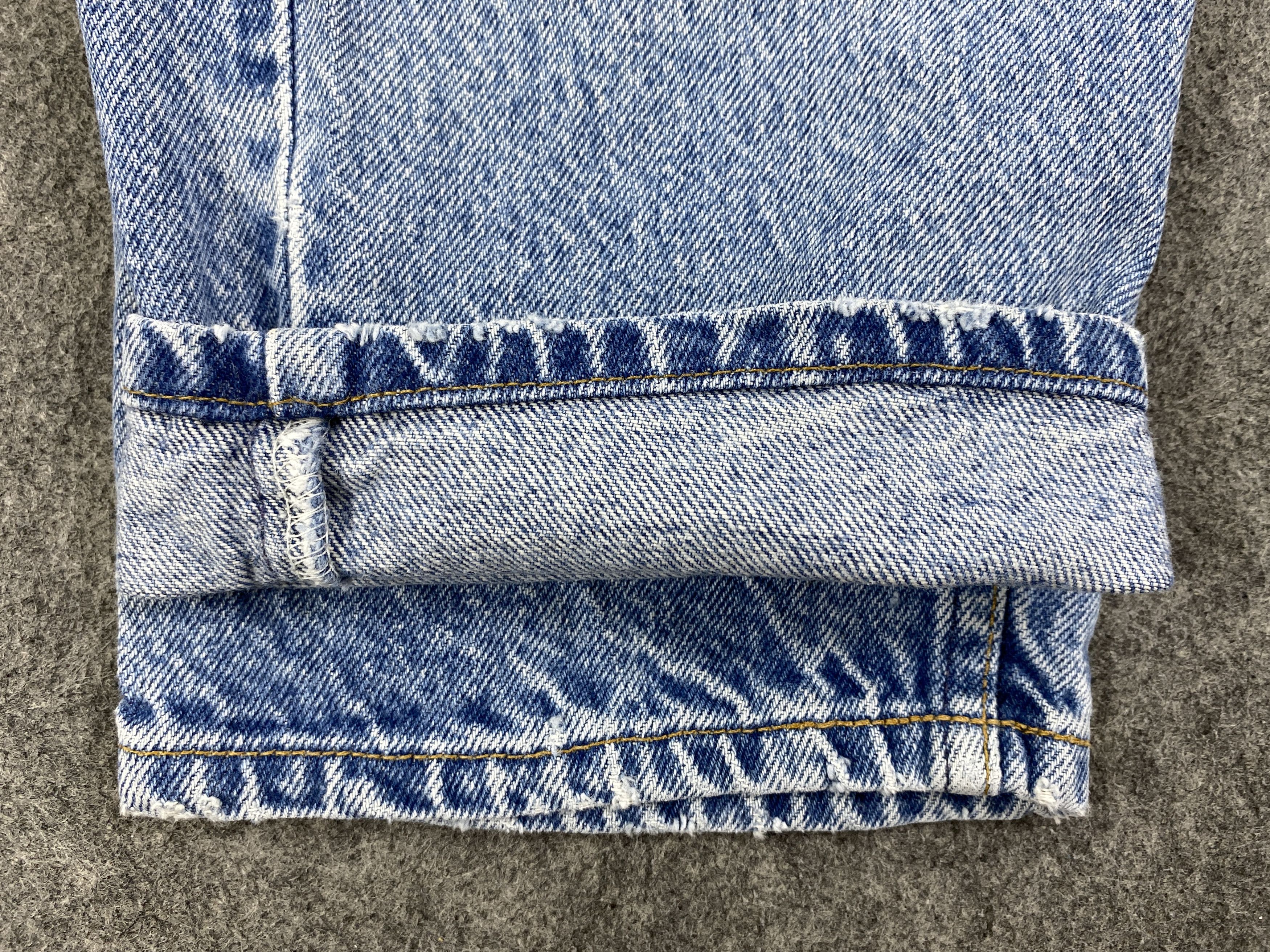 Levi's 90's Blue Wash Vintage Levi's 550 USA 33x29 Denim -JN1785 Size US 33 - 11 Thumbnail
