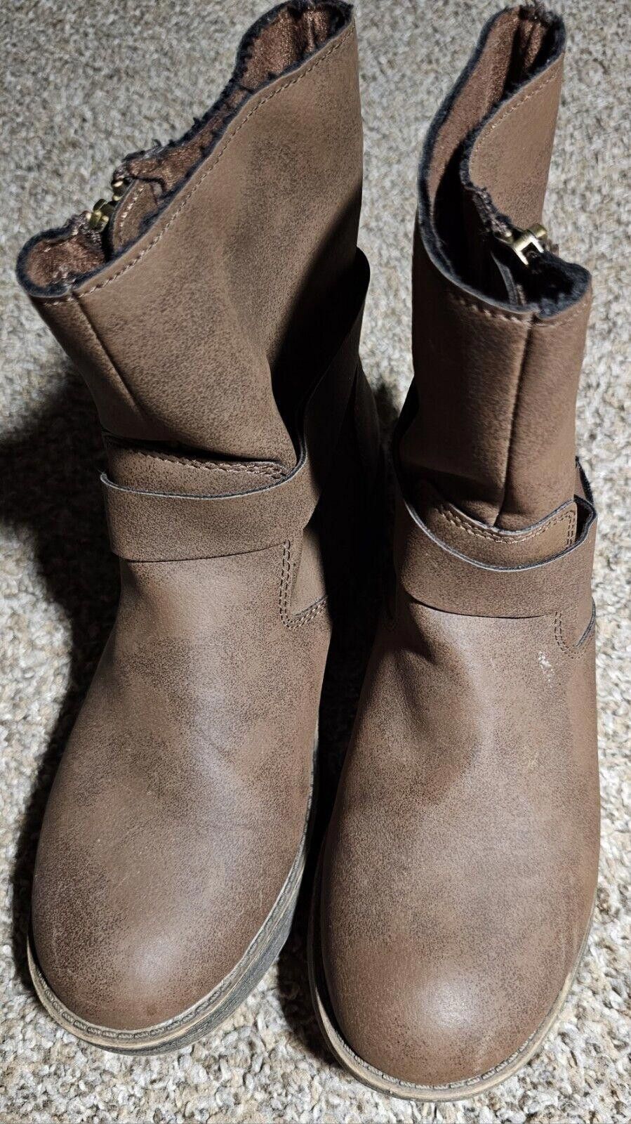 Designer RocketDog ankle zip apple tree sole boots US7 UK4.5 Size US 7 / IT 37 - 4 Thumbnail