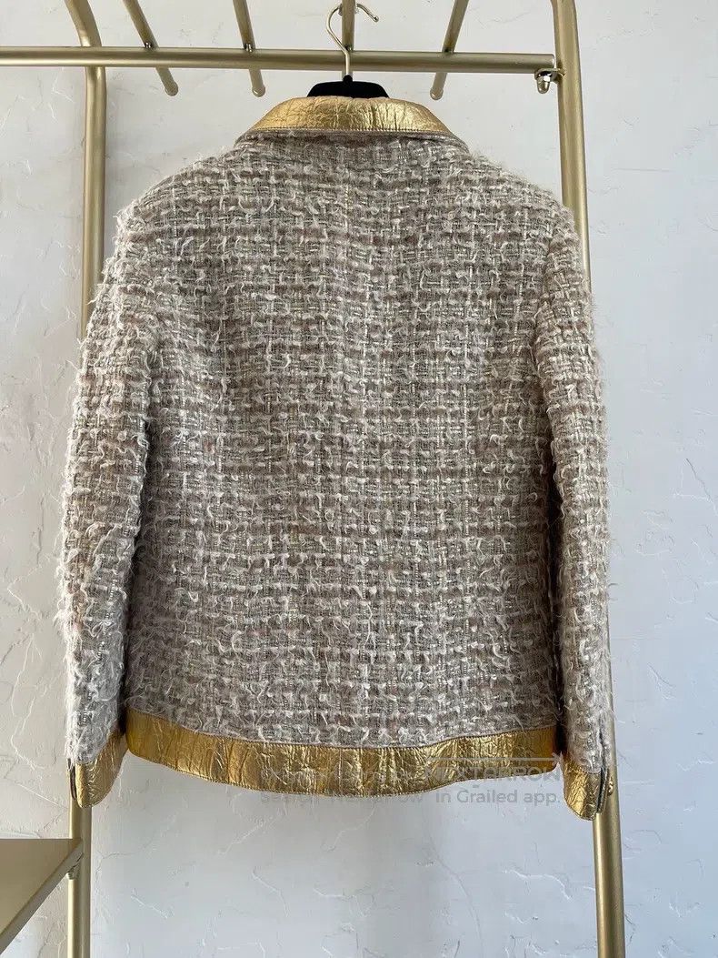 Chanel Chanel Egyptian series gold tweed jacket Size XS / US 0-2 / IT 36-38 - 2 Thumbnail