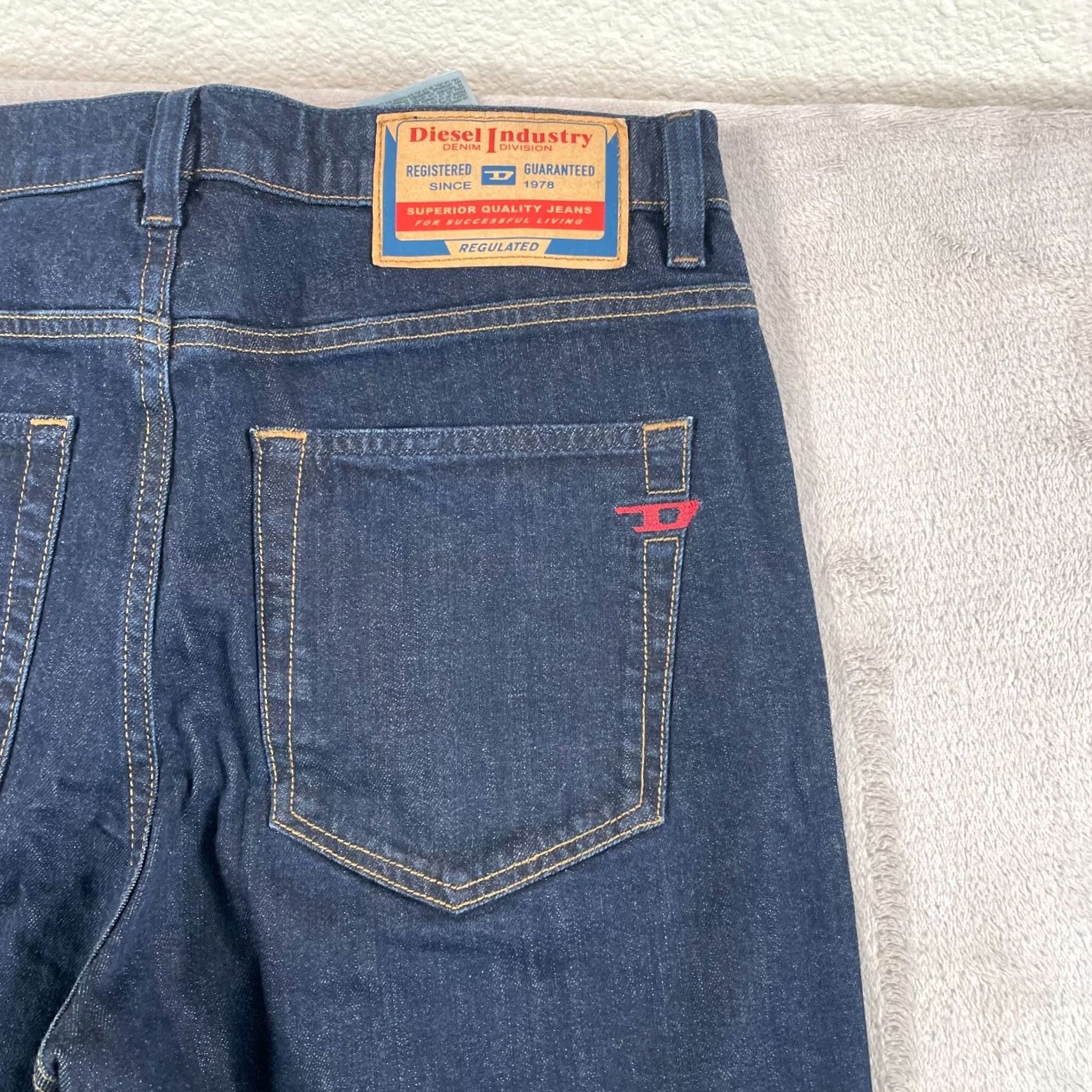 Diesel Diesel Jeans 30x31 D-VIKER Blue Stretch Straight Button Fly NWT Men RM040 Regular 5-Pocket Denim Blue Size US 30 / EU 46 - 5 Thumbnail