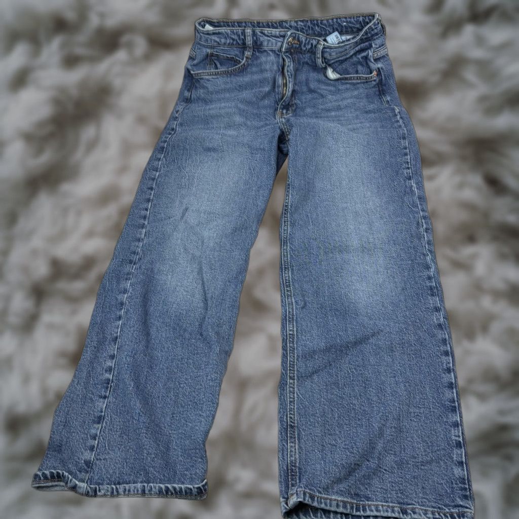 Zara Zara Jeans Womens 29 Medium Wash Blue Mid Rise Relaxed Wide Leg Denim 29x27 Jeans Womens Regular Blue 29in 27in Cotton Denim Relaxed Wide-Leg 5-Pocket Size 29" - 1 Thumbnail