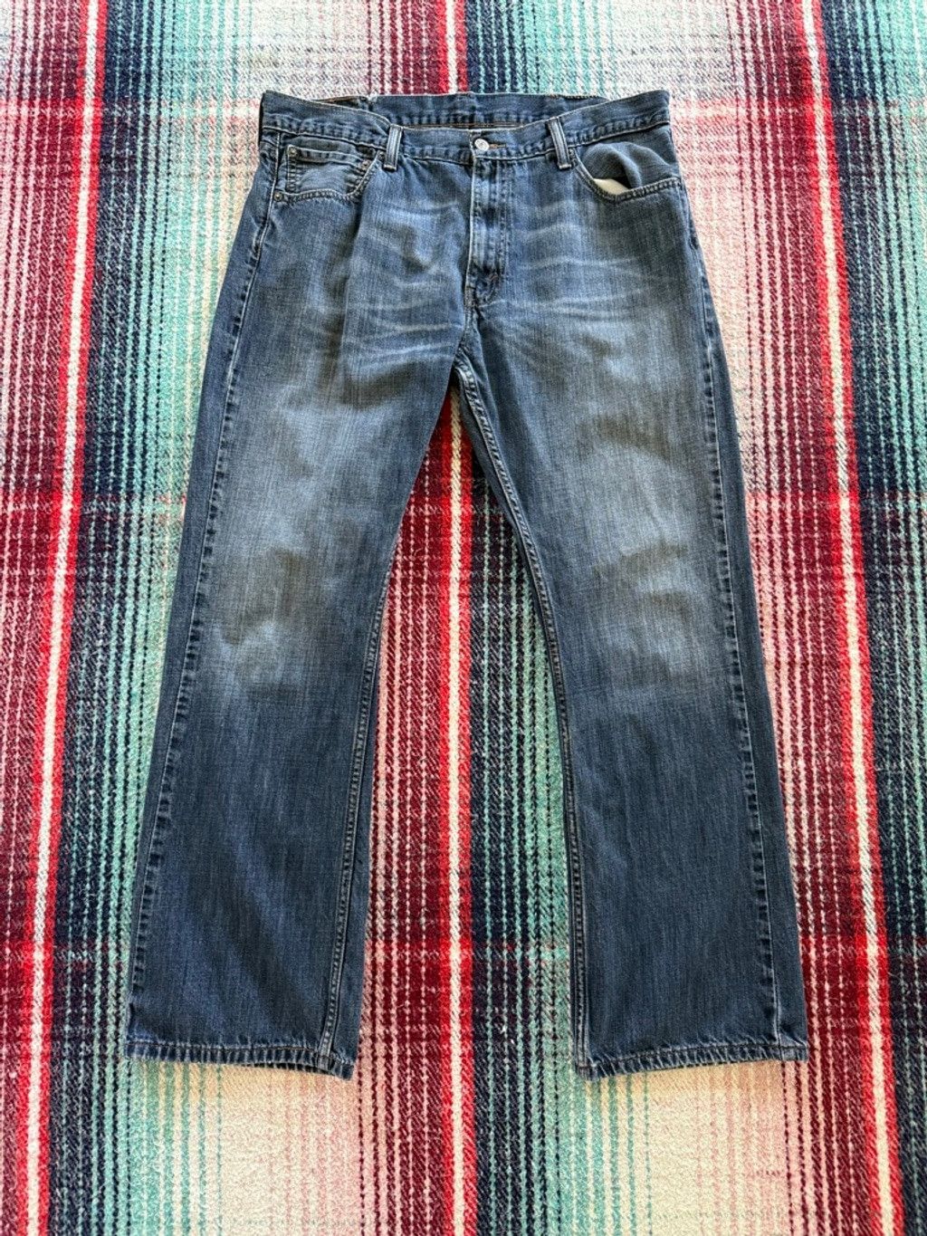 Levi's × Vintage Distressed Levi's 527 Bootcut Jeans Waist 37x31 Size US 37 - 1 Thumbnail