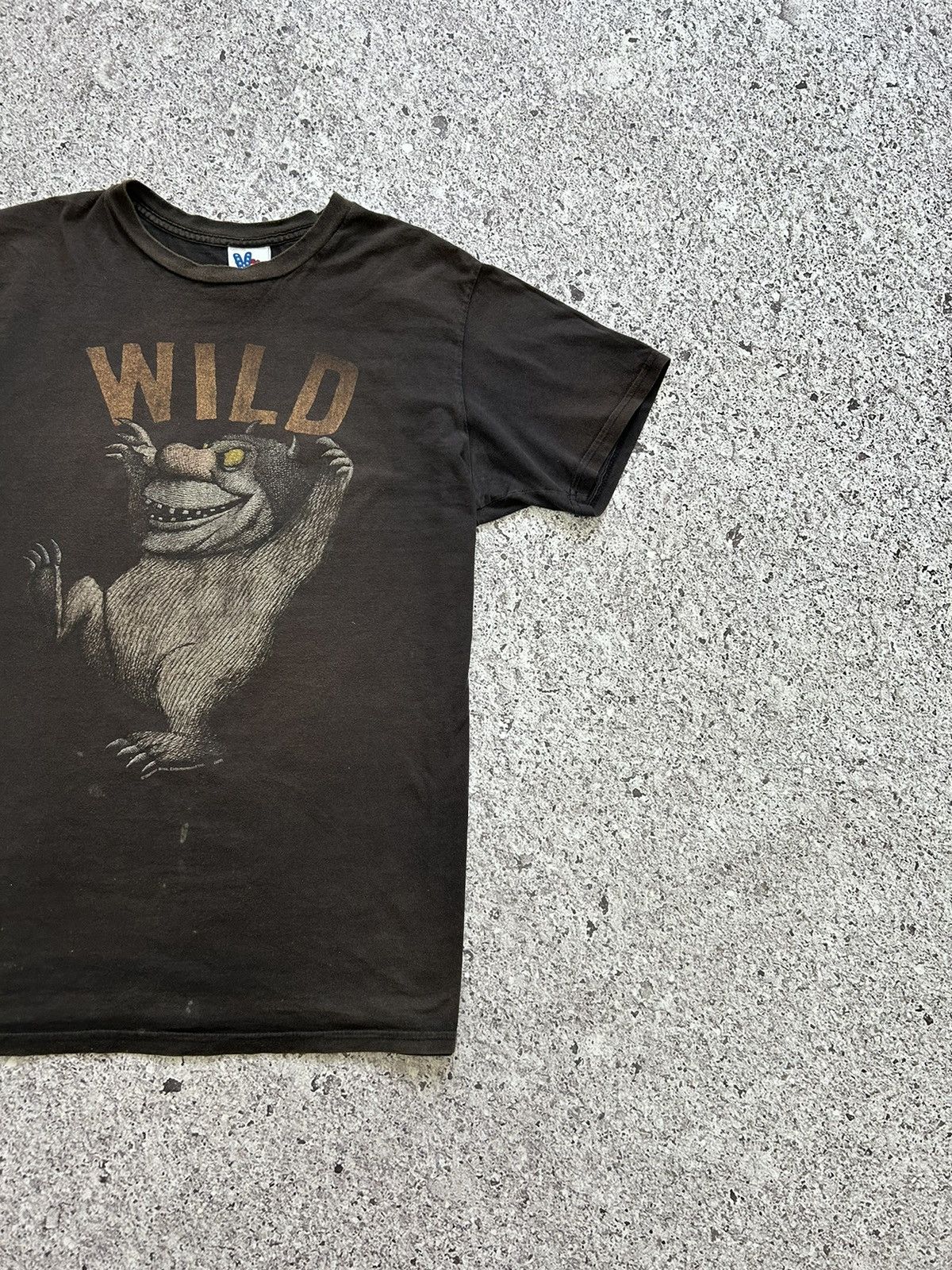 Vintage WHERE THE WILD THINGS ARE VINTAGE MOVIE HUMOR T-SHIRT Y2K Size US M / EU 48-50 / 2 - 4 Thumbnail