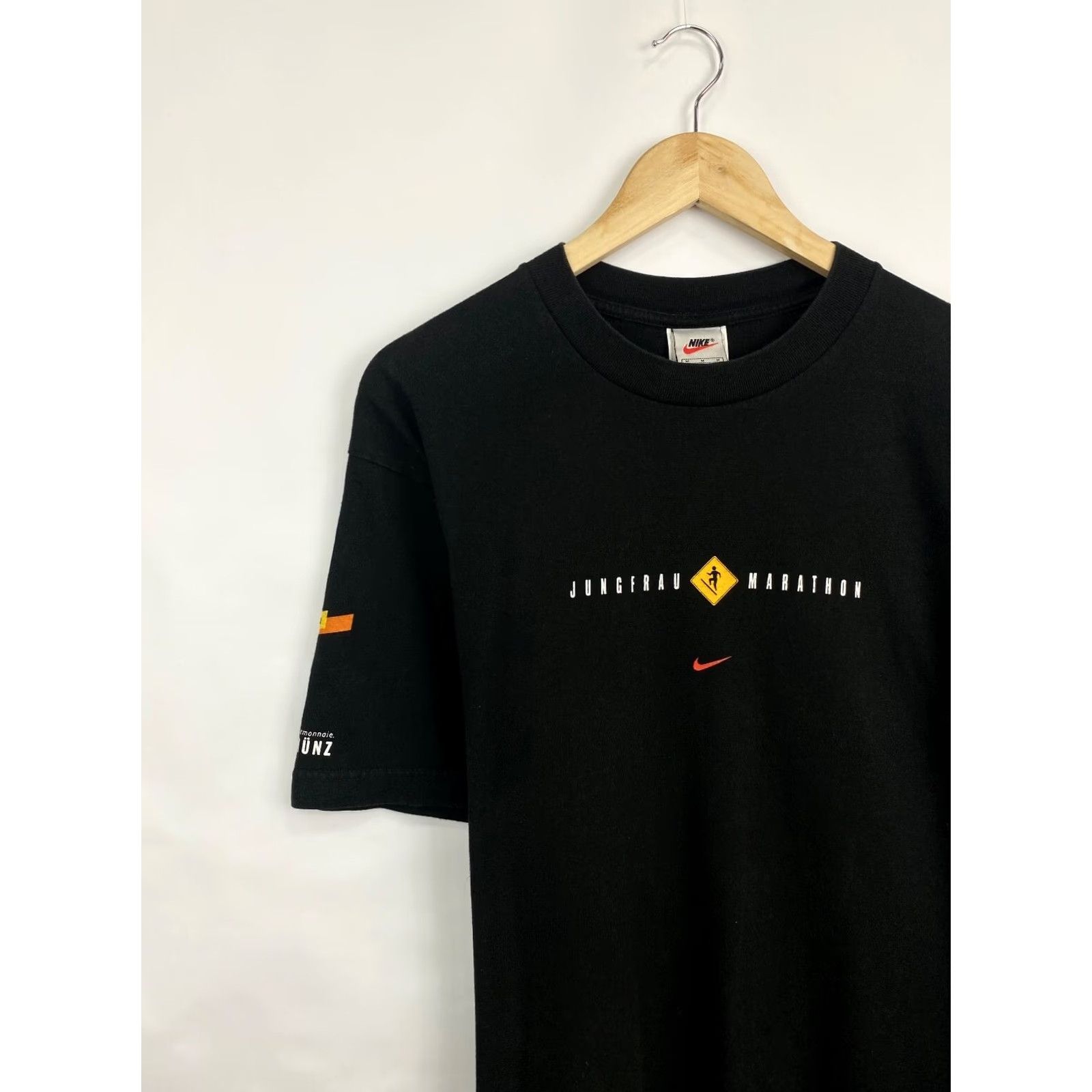 Nike VINTAGE Nike Jungfrau Marathon T-shirt Mens M Black Retro 1998 Size US M / EU 48-50 / 2 - 4 Thumbnail