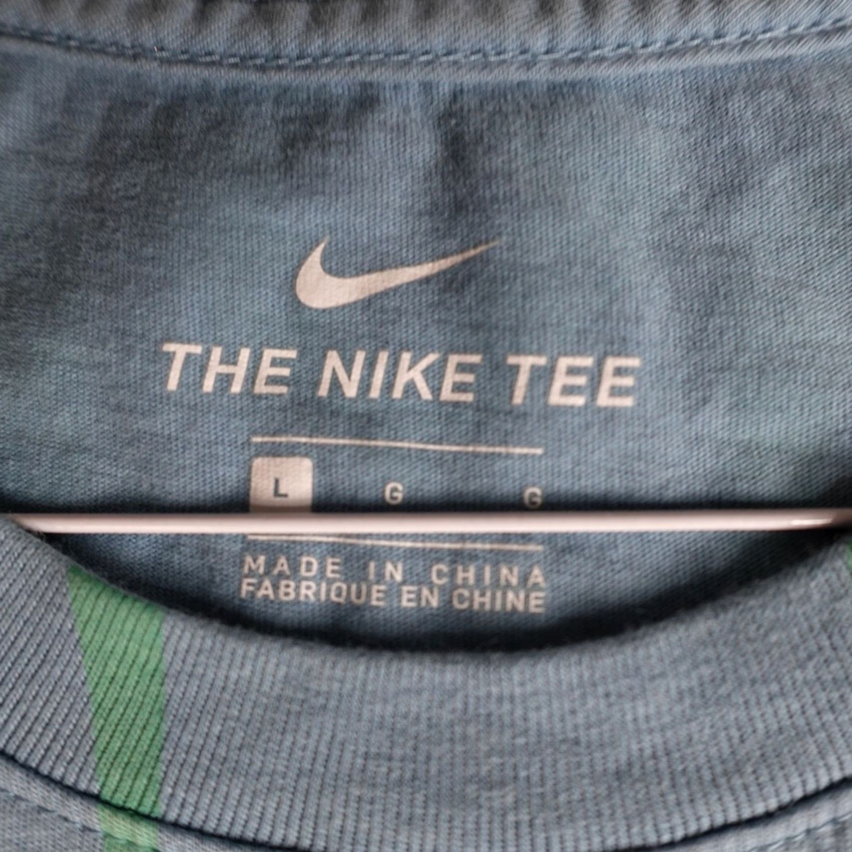 Nike Nike Shirt Large Blue Alien All Over Print CT7051 Size US L / EU 52-54 / 3 - 3 Thumbnail