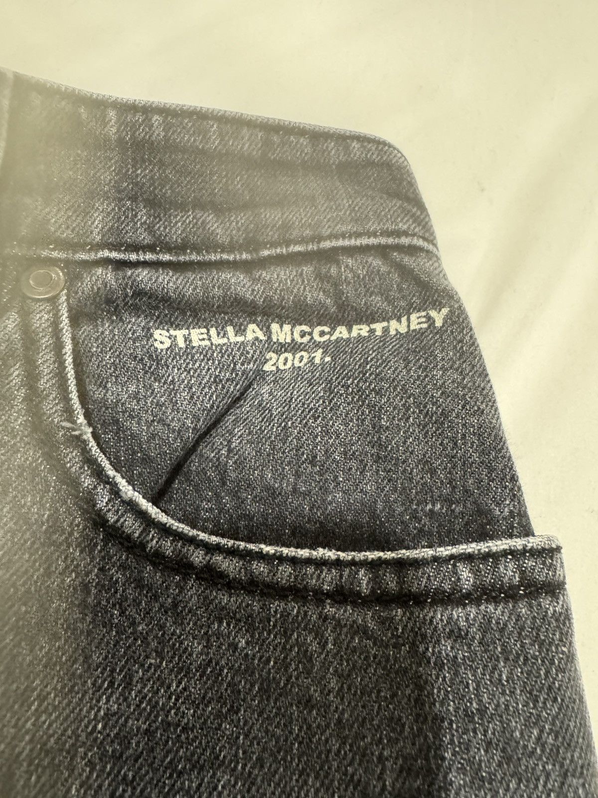 Stella McCartney Luxury Made in Italy distressed jeans in faded black Size US 32 / EU 48 - 6 Thumbnail