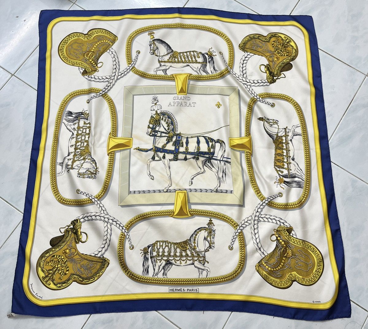 Hermes 💥💥🔥STEALS HERMES SILK SCARF Size ONE SIZE - 1 Thumbnail