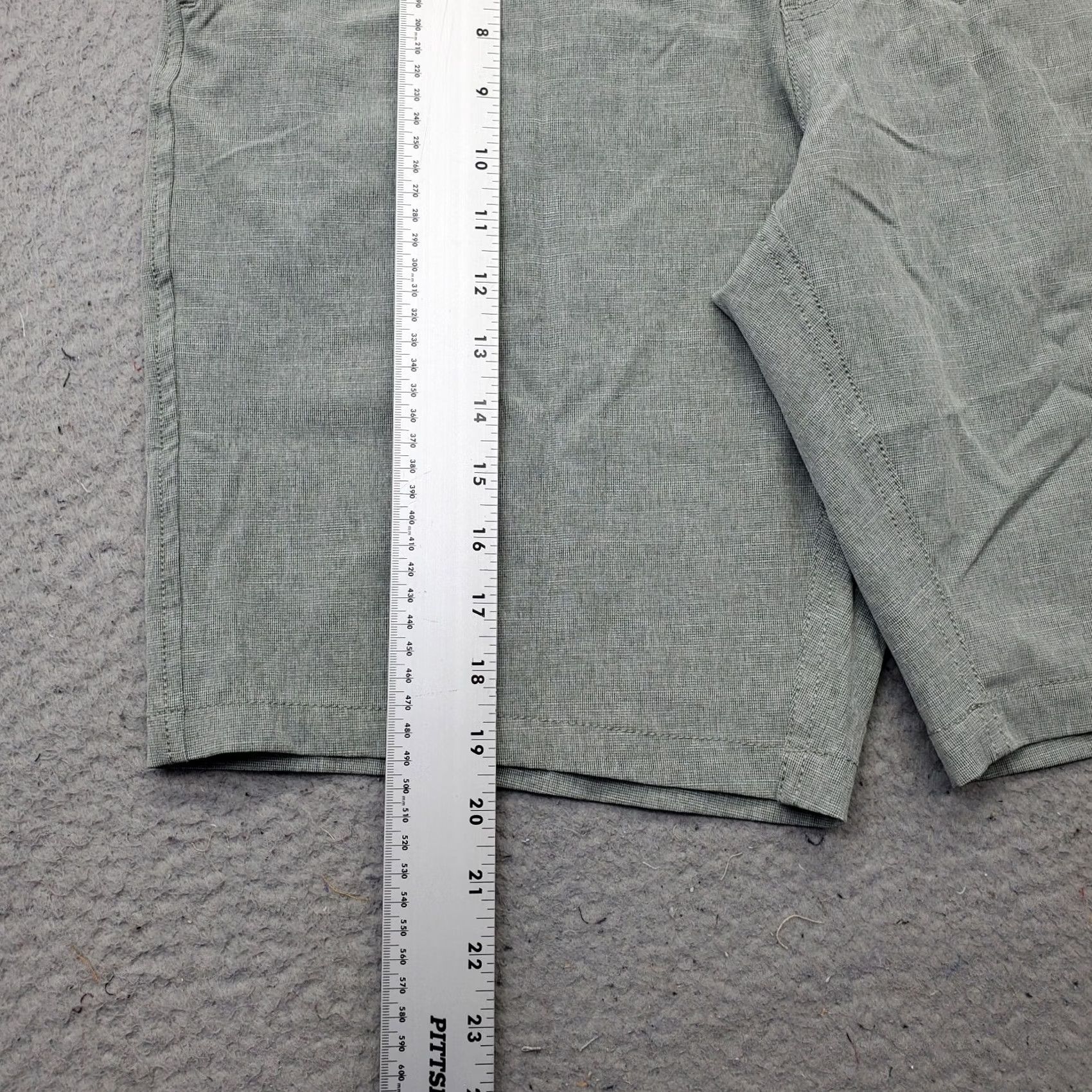 RVCA RVCA Mens 33 Green Dual Purpose Trunk Shorts Classic Fit Slash Pocket Velcro Tab Shirt? Size US 33 - 3 Thumbnail