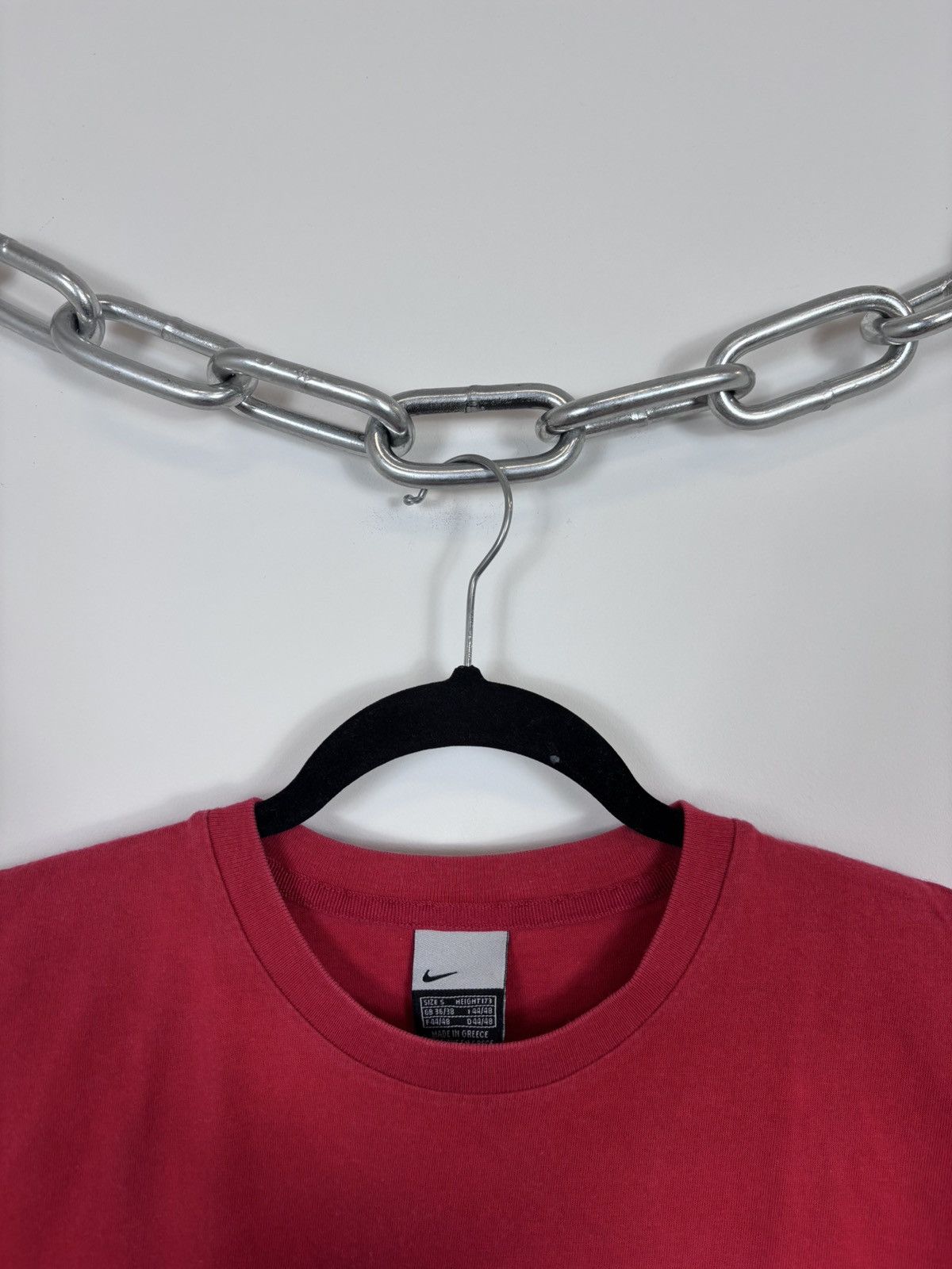 Nike Vintage Nike Y2K Red Swoosh Hype T-Shirt Tee Size US S / EU 44-46 / 1 - 6 Thumbnail