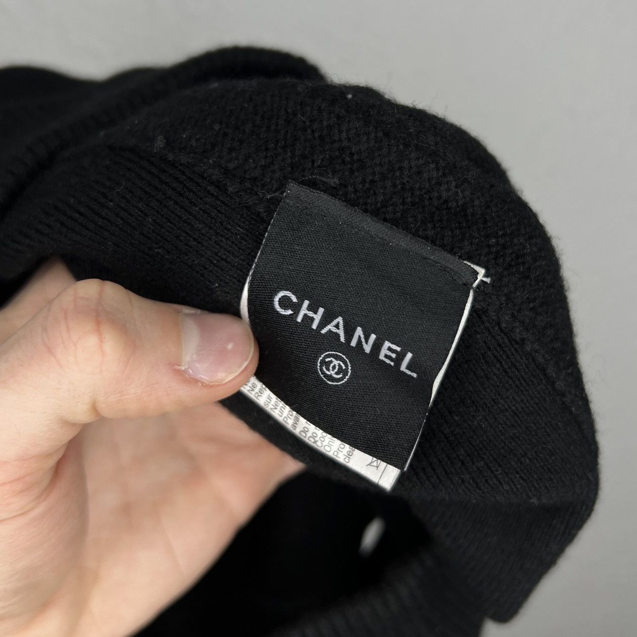 Chanel Vintage Chanel Mini Skirt Wool Big Logo Black Classic Luxury Size 27" / US 4 / IT 40 - 8 Thumbnail