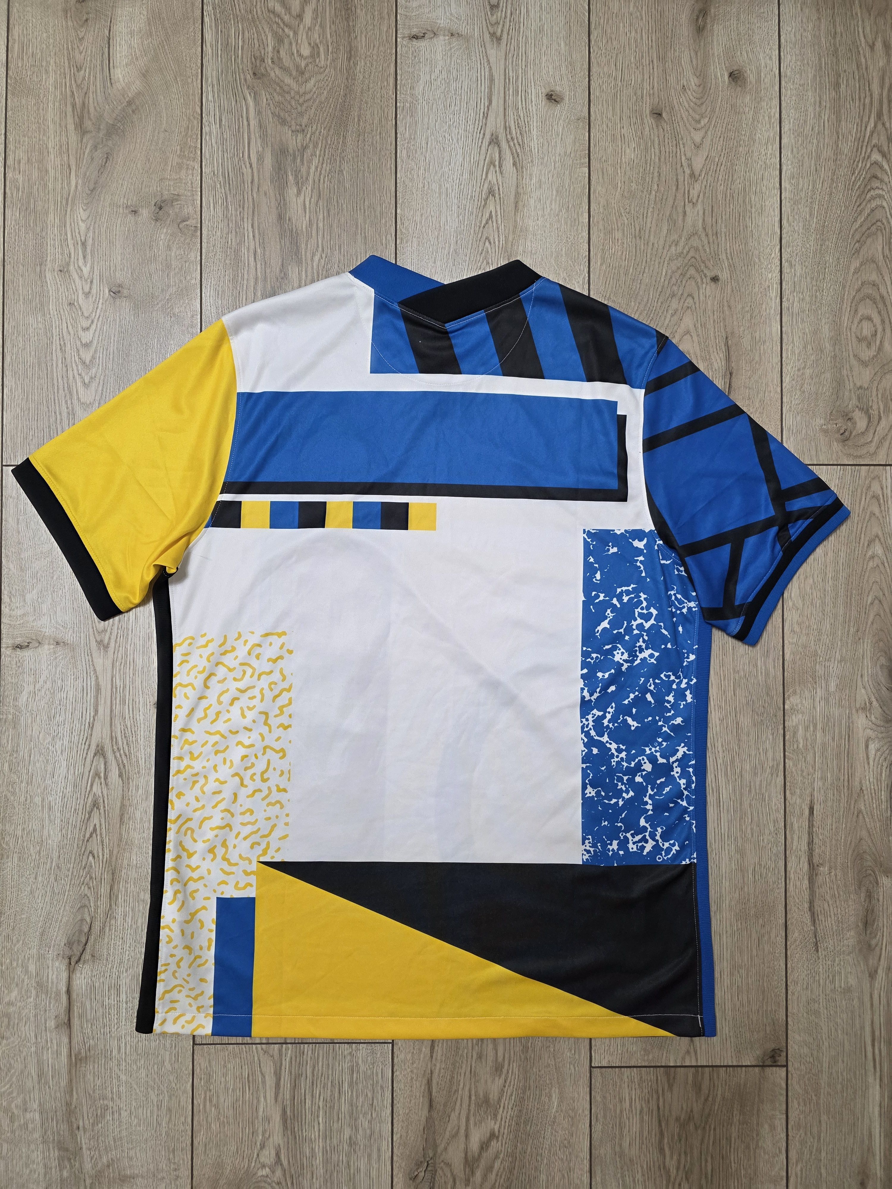 Nike INTER MILAN 2020 2021 FOURTH FOOTBALL SHIRT SOCCER JERSEY Size US L / EU 52-54 / 3 - 2 Thumbnail
