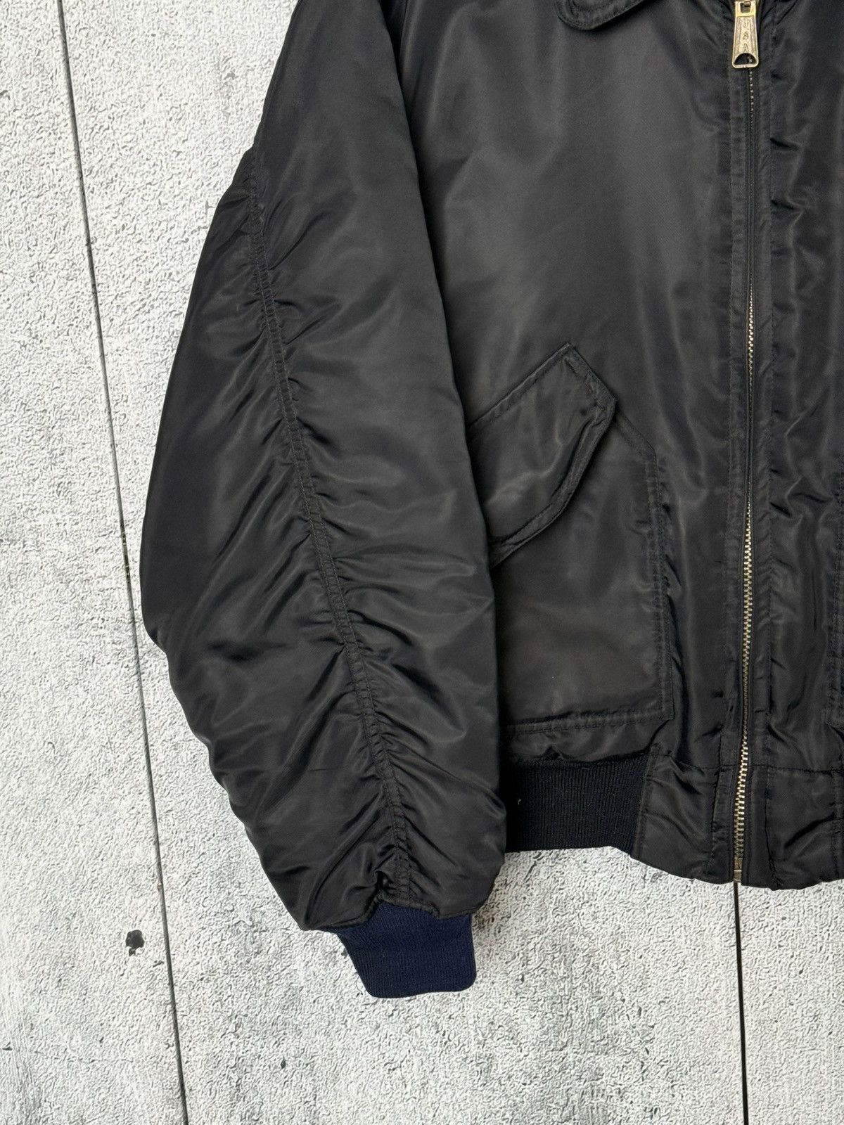 Alpha Industries CWU 45/P Flight Nylon Bomber Jacket USA Military Style MA-1 Size US M / EU 48-50 / 2 - 3 Thumbnail