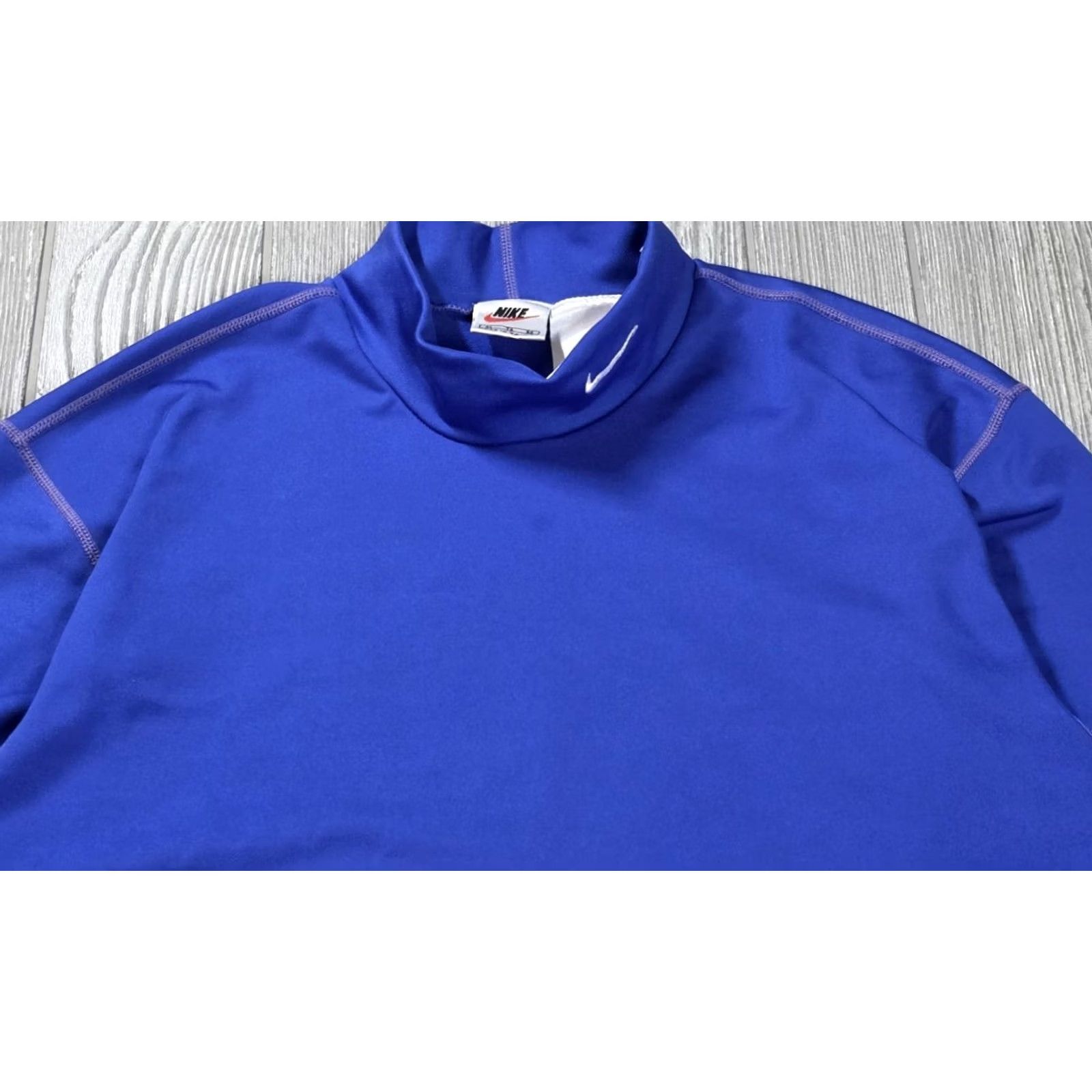 Nike VINTAGE Nike T-Shirt Mens XL Mock Neck Training T-Shirt 90s Blue Royal Blue Nike Dri-Fit) Size US XL / EU 56 / 4 - 6 Thumbnail