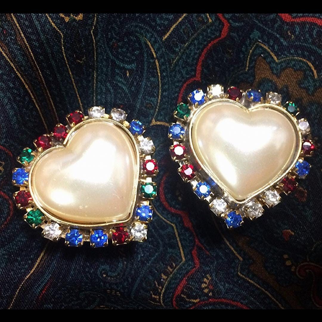 Escada Vintage ESCADA faux pearl heart earrings with crystals Size ONE SIZE - 1 Thumbnail