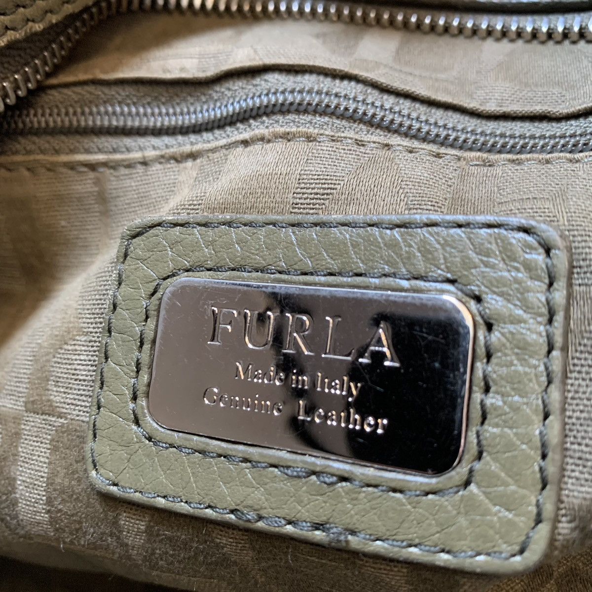 Designer × Furla × Genuine Leather VINTAGE FURLA OLIVE GREEN LEATHER 2 WAY SHOULDER / HANDBAG Size ONE SIZE - 6 Thumbnail