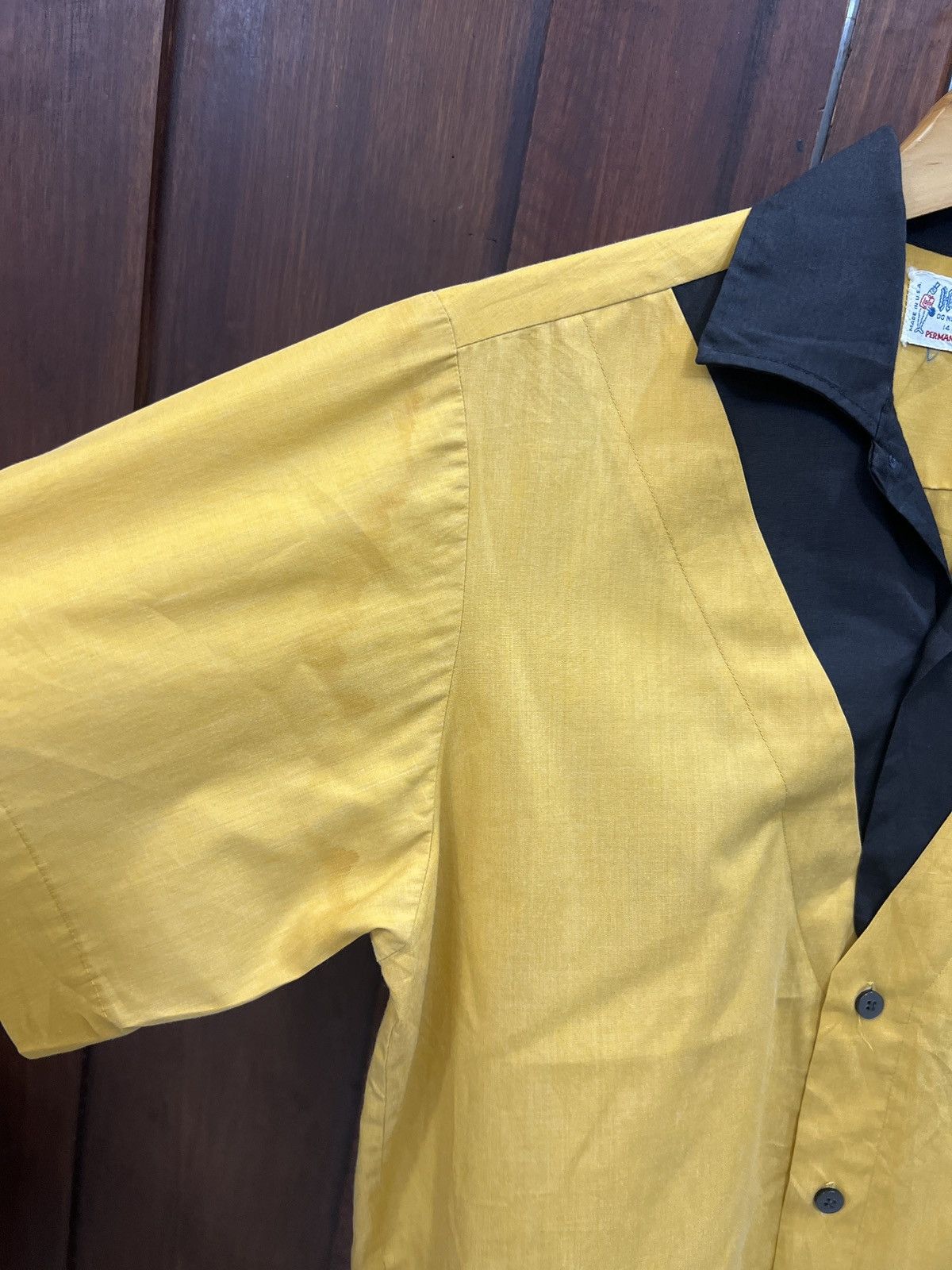Vintage *RARE* Vintage Hilton USA-Made Bowling Shirt - Size US S / EU 44-46 / 1 - 5 Thumbnail