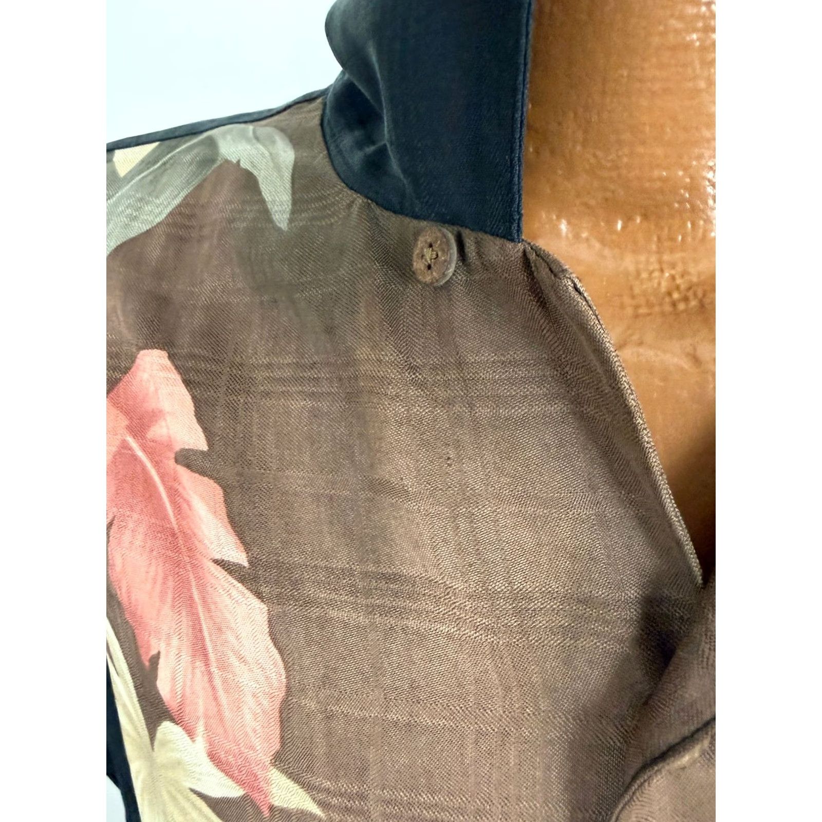 Tommy Bahama Tommy Bahama Shirt Men Medium Silk Panel Print Hawaiian Leaf Brown Black Aloha Shirt Size US M / EU 48-50 / 2 - 4 Thumbnail