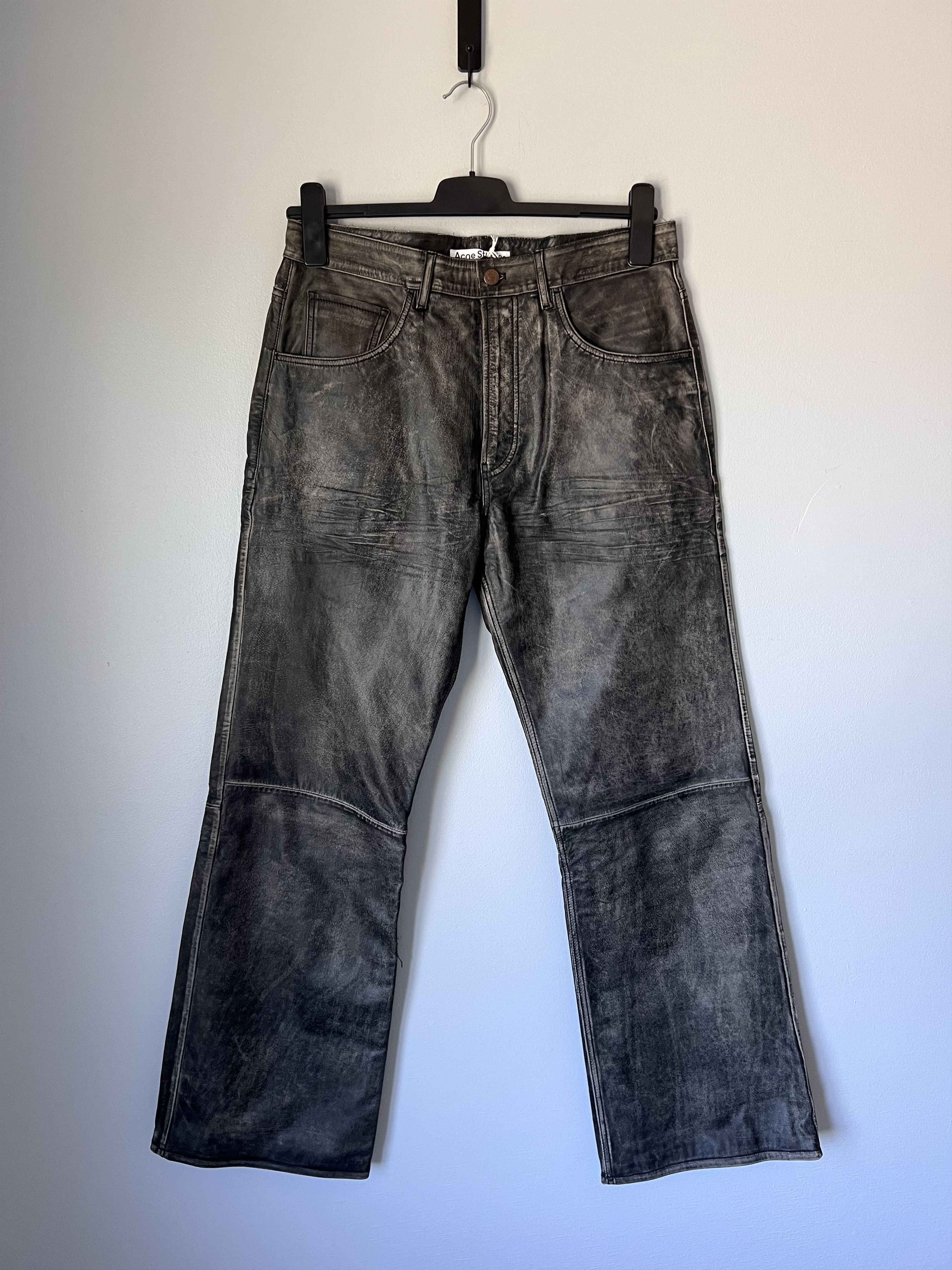 Acne Studios Acne Studios 2021 Sanding Leather Pants in Black Size US 32 / EU 48 - 1 Thumbnail