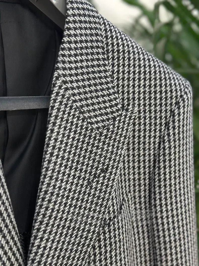 Tom Ford Tom Ford Black and Grey Houndstooth Mixed Fabric Single-Br Size 52L - 2 Thumbnail